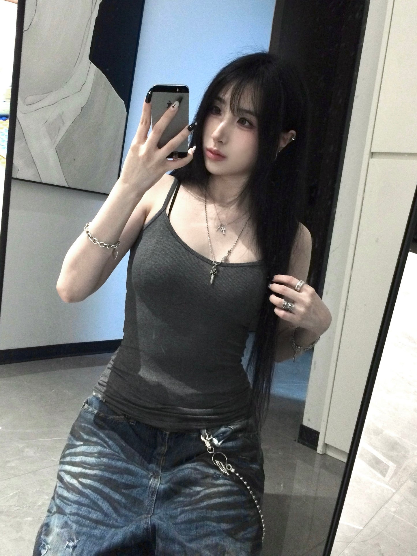 ‘To the girls’ tank top