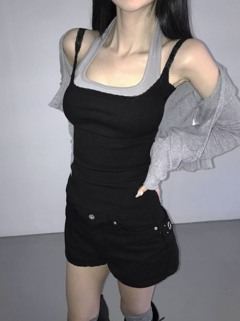 ‘STAY’ 2 in 1 tank top