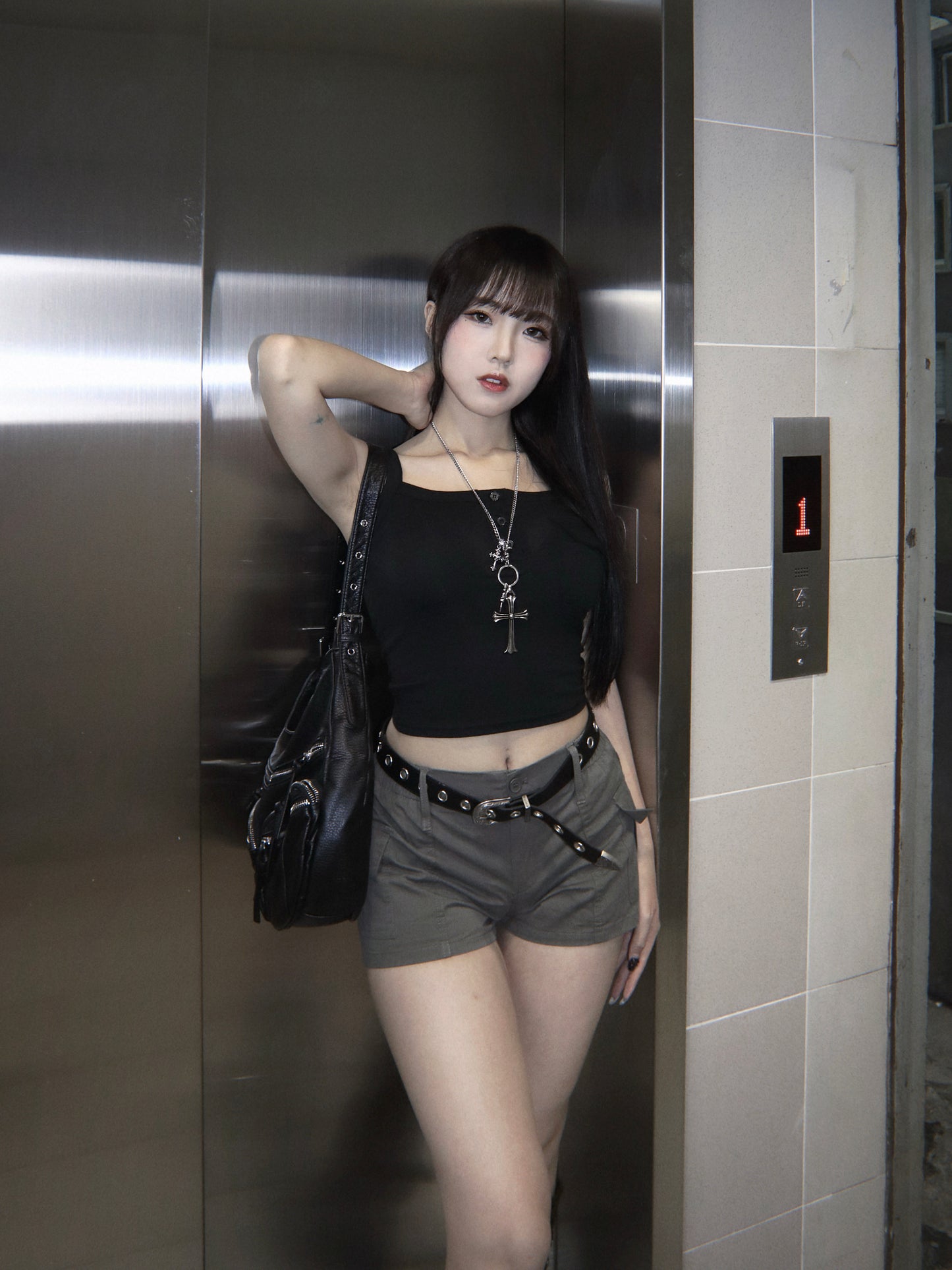 Little pocket tank top