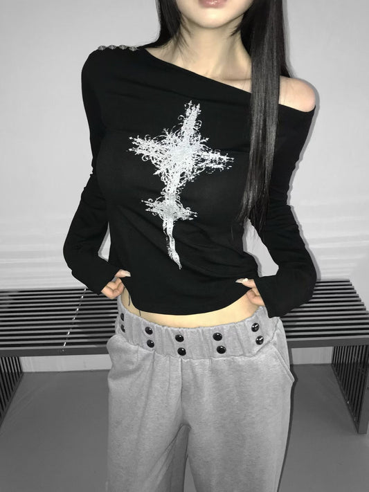 ‘Dracula’ one shoulder top