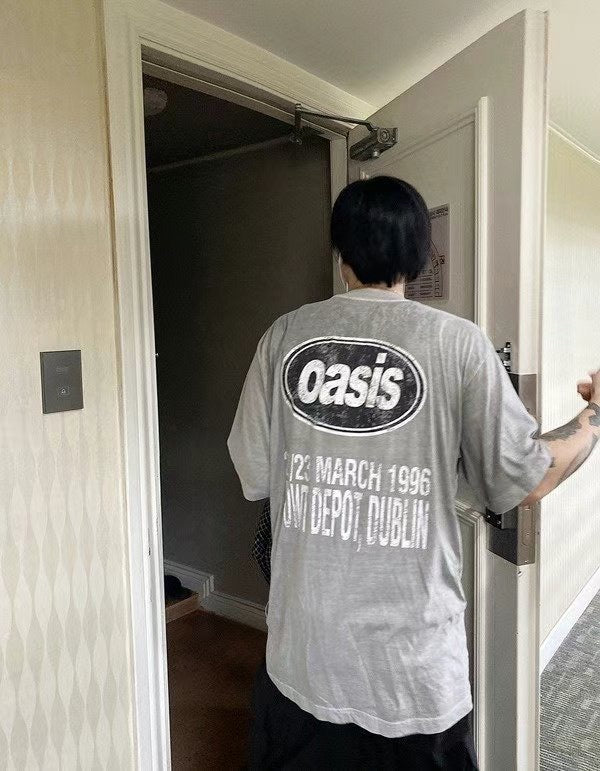 [unisex] OASIS print tee