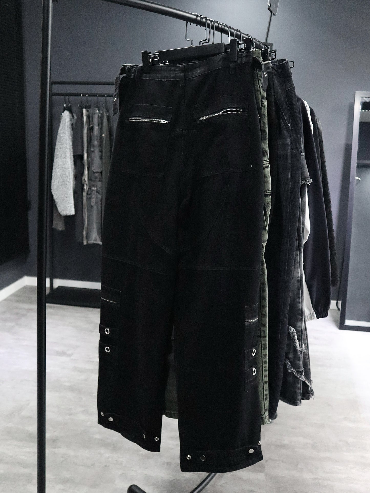 [unisex] metal ring adjustable jeans