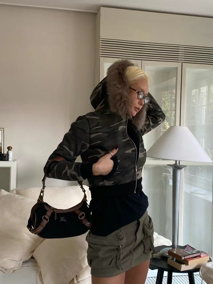 Camouflage fur cropped hoodie zip up