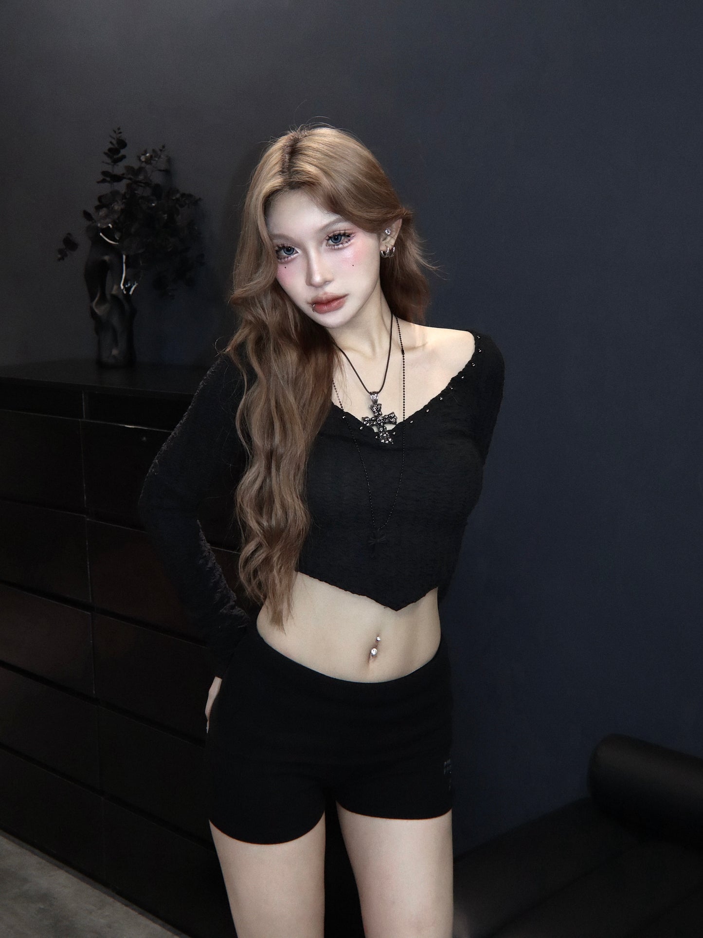 Cross shorts