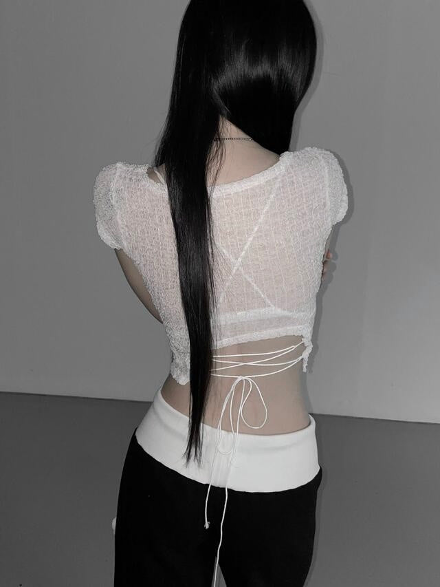 Back open strap wrinkle top