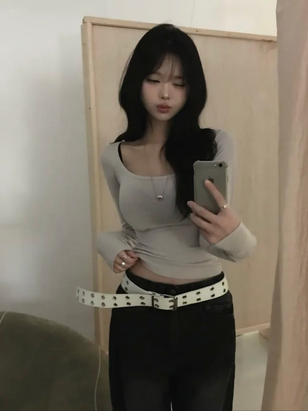 Basic long sleeve top
