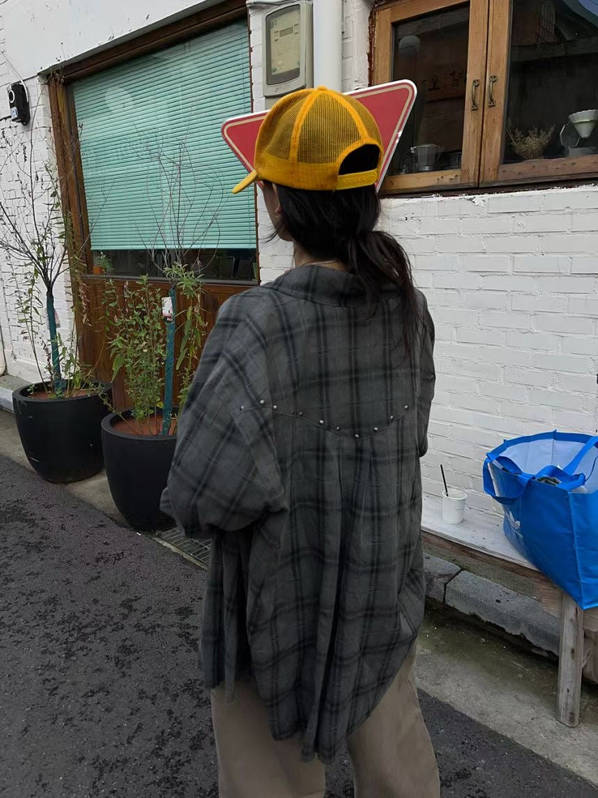 Checkered shirt with rivets