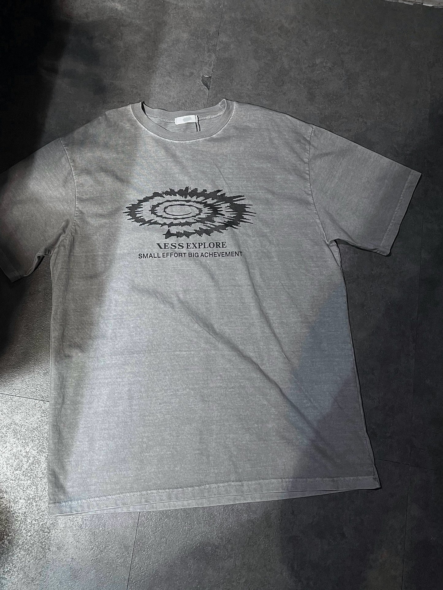 swirl print tee