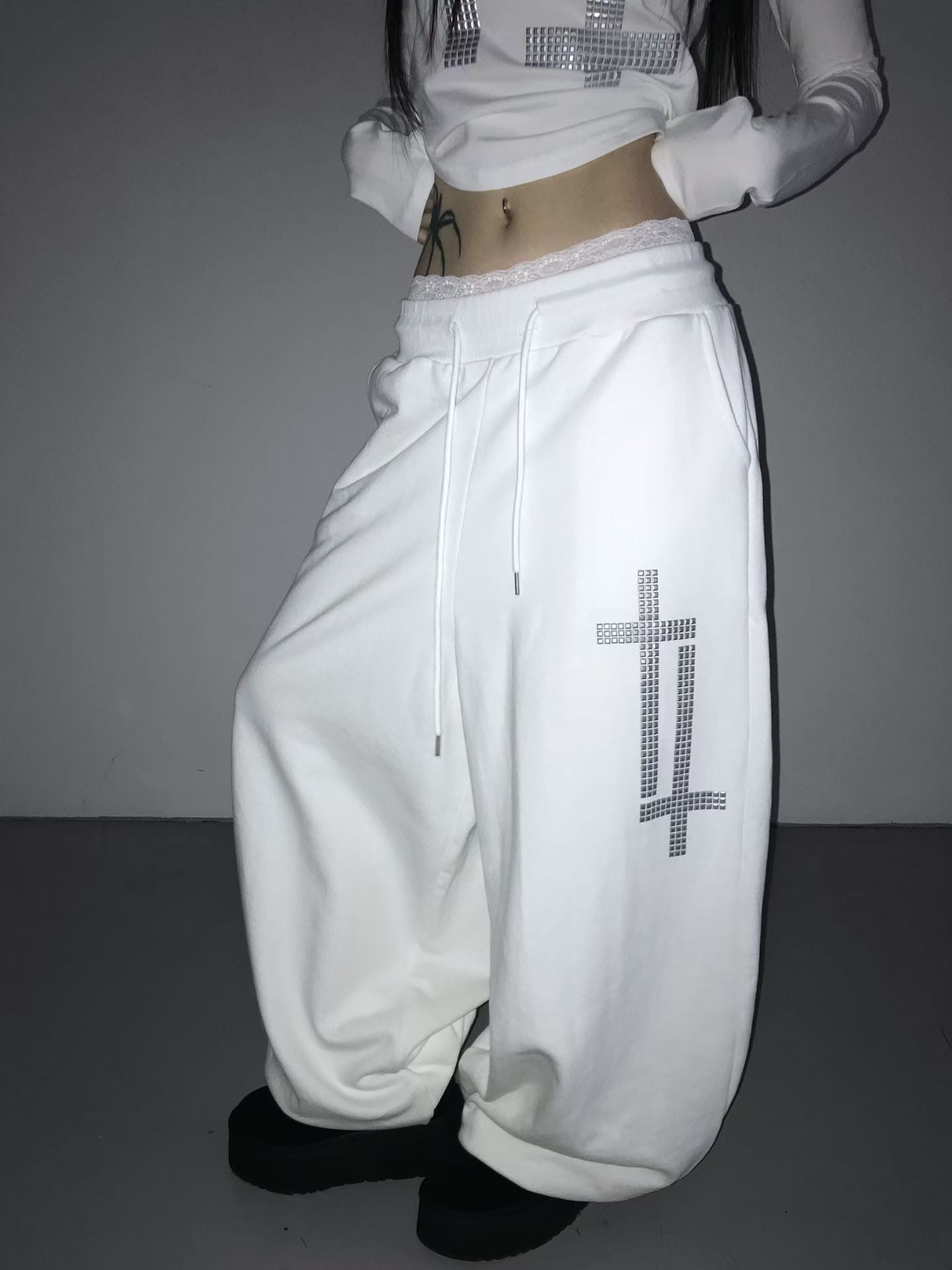 ‘Boo Thang’ sweatpants