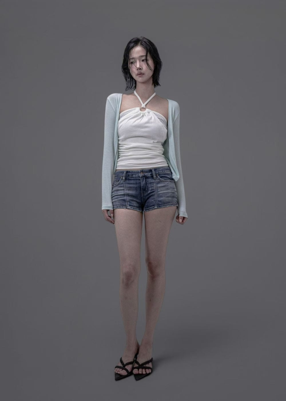 [ Giselle同款 ]
‘Flirty’ denim  shorts