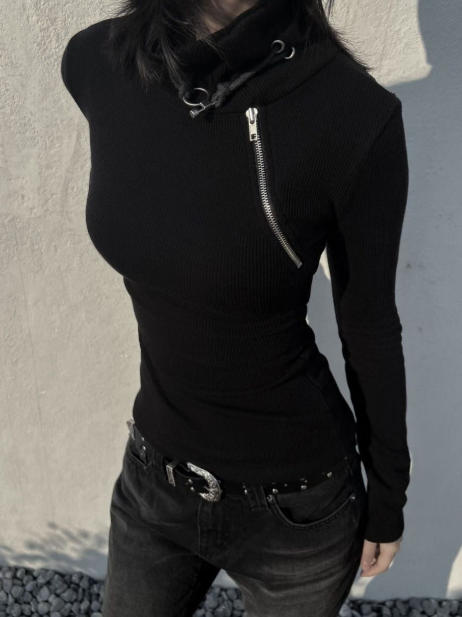 ‘Blunder’ knitted long sleeve