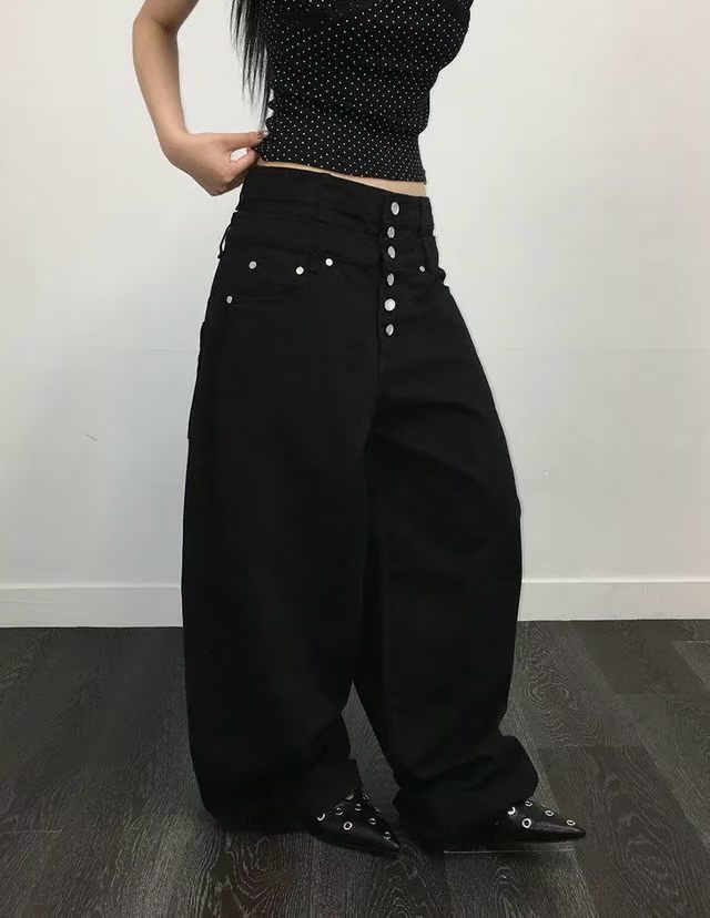 ‘outofmybody’ jeans