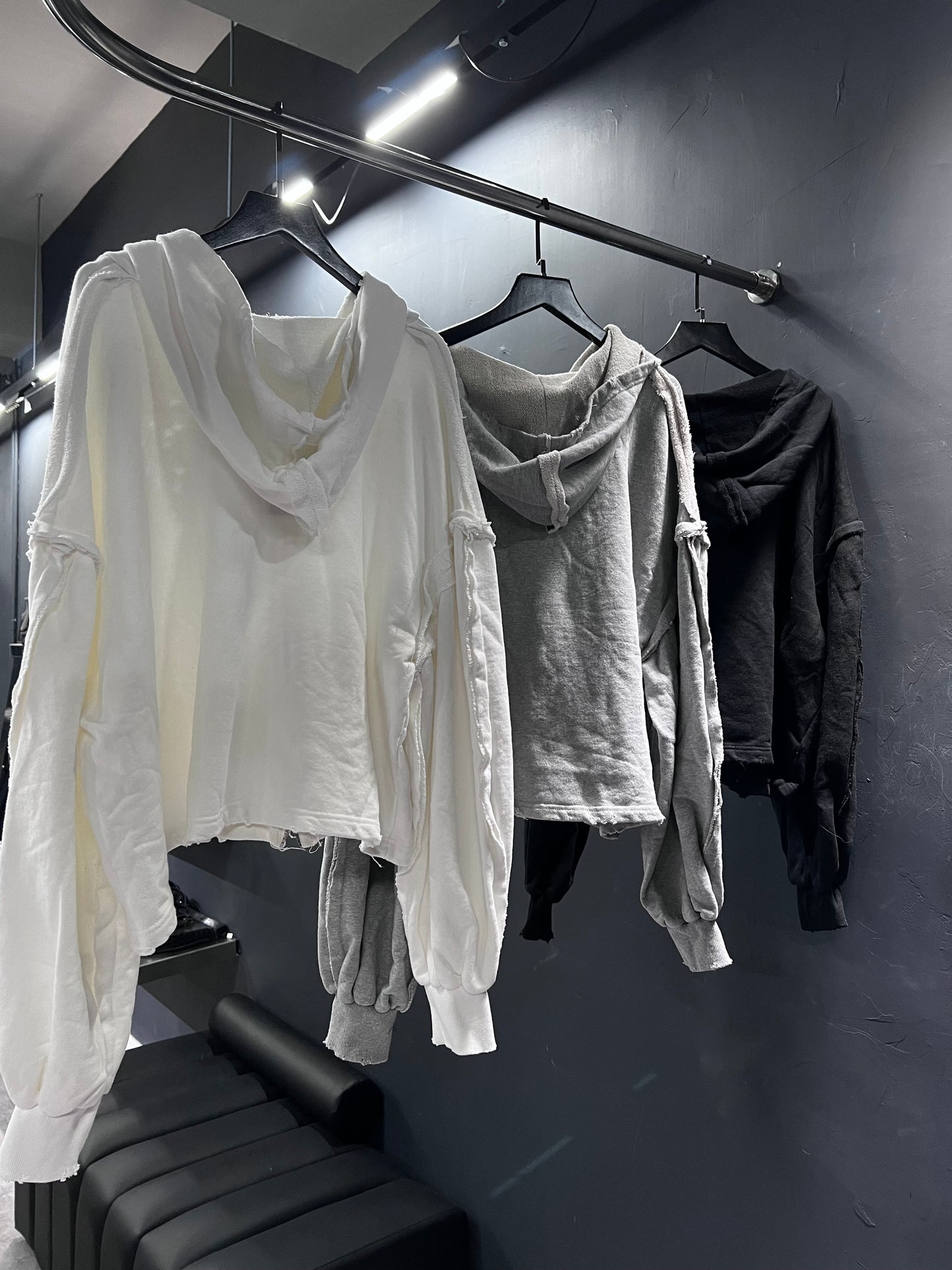 [unisex]磨爛邊雙拉鍊連帽衛衣