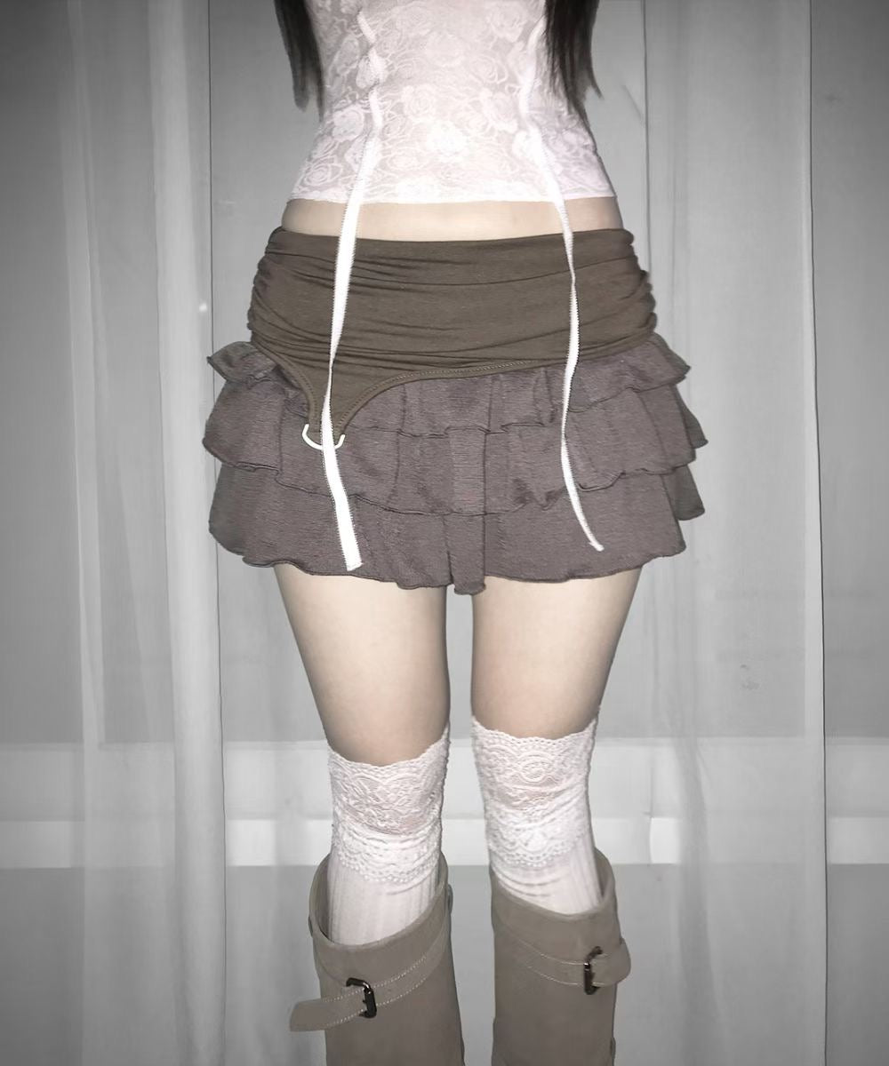‘Gone’ cake skirts