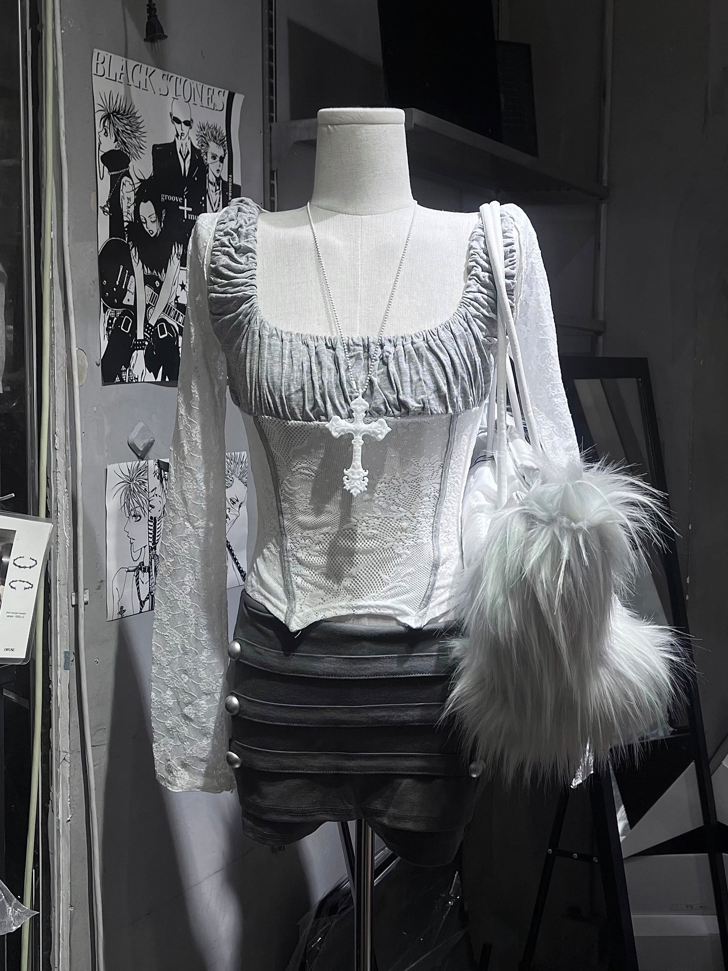‘HON2ST’ 2way top
