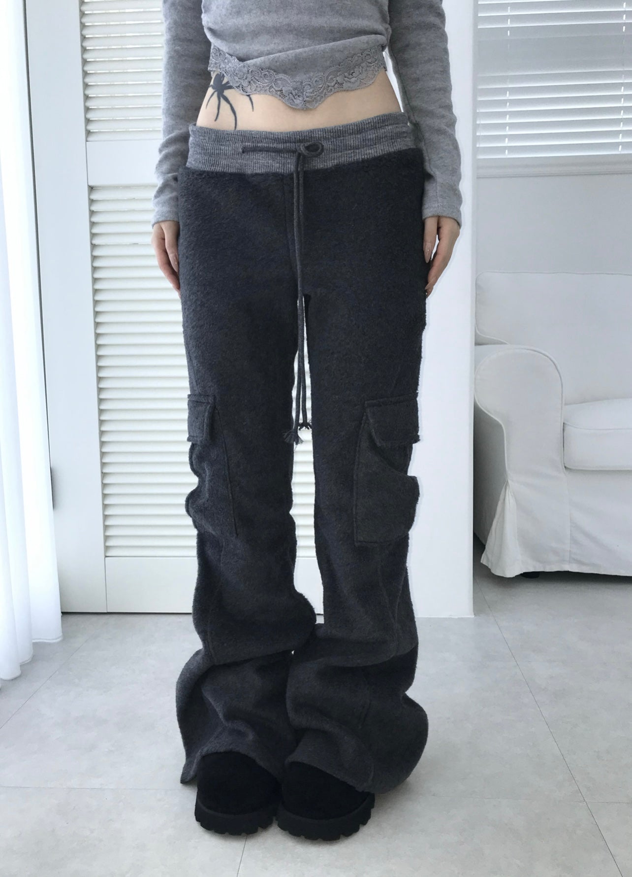 404 cargo bell-bottom pants