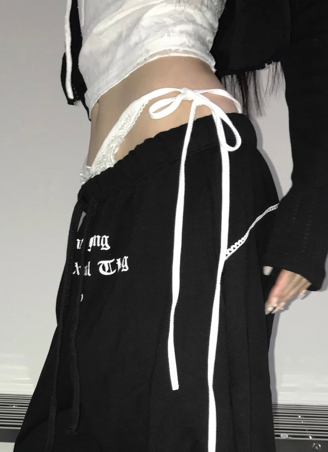 ‘TOO CLOSE’ sweatpants