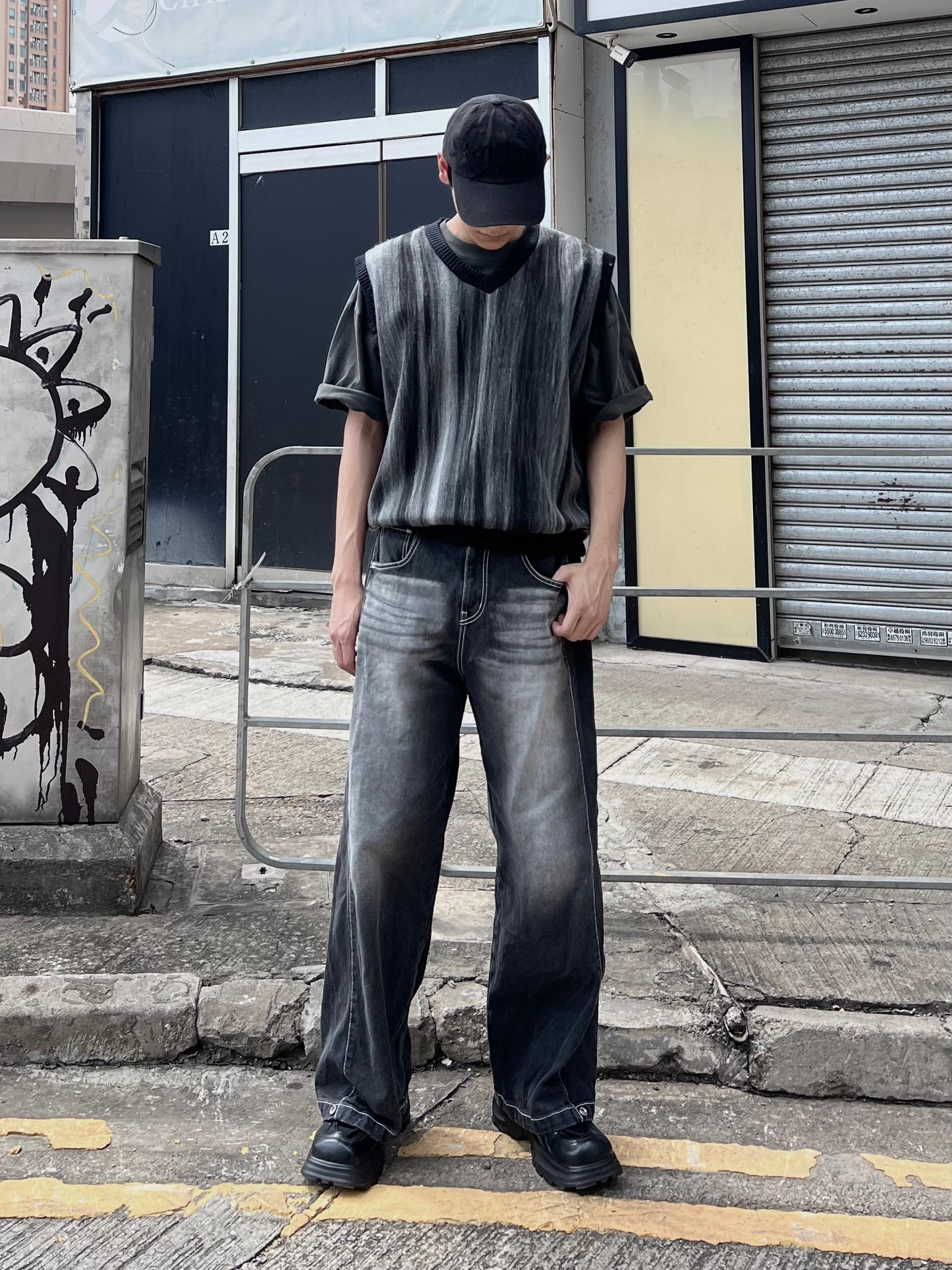 [unisex] 明線洗水啪鈕牛仔褲