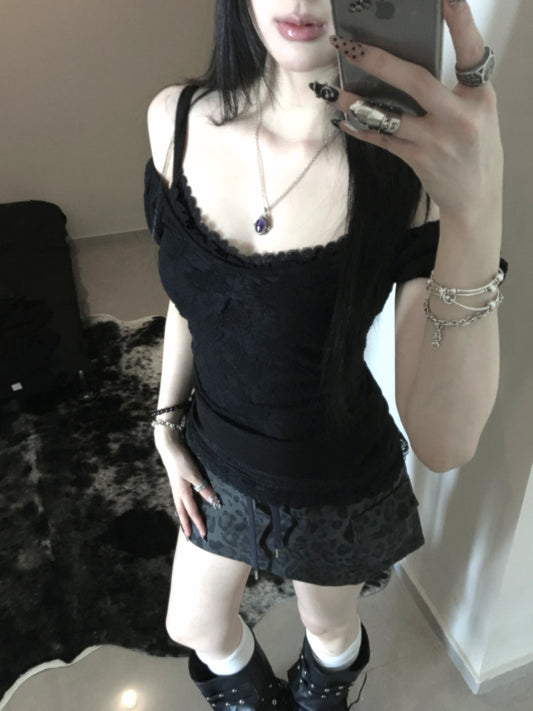 ‘ALL THE LOVE’ fafa lace top