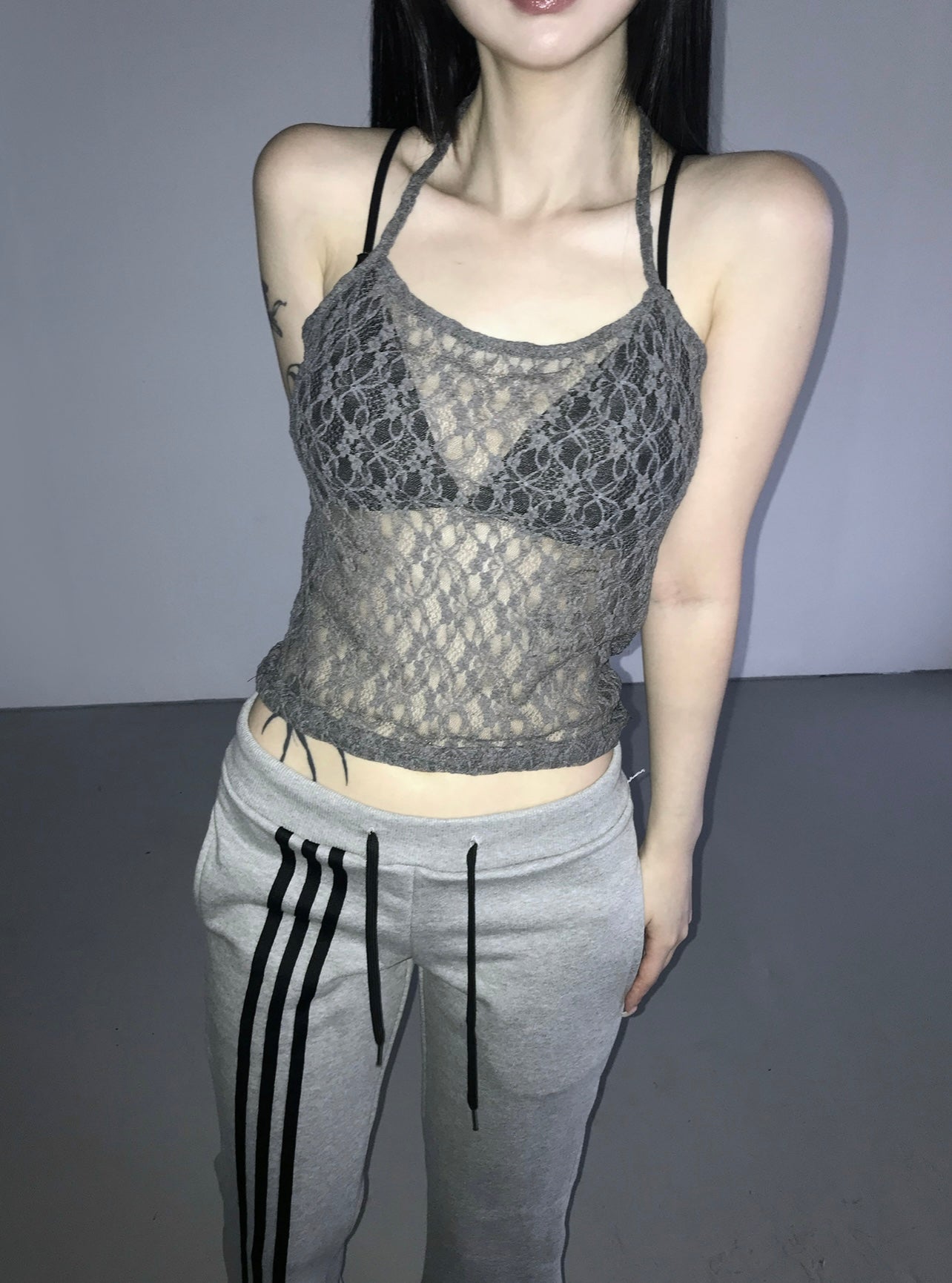 XO halter top