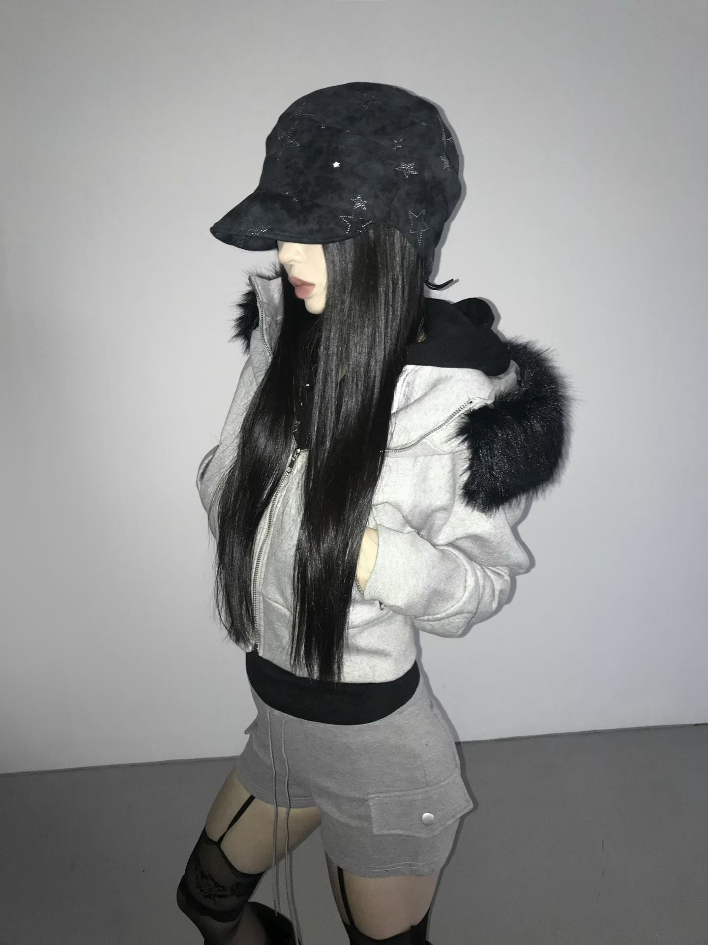 ‘Jealous type’ fur cropped hoodie zip up