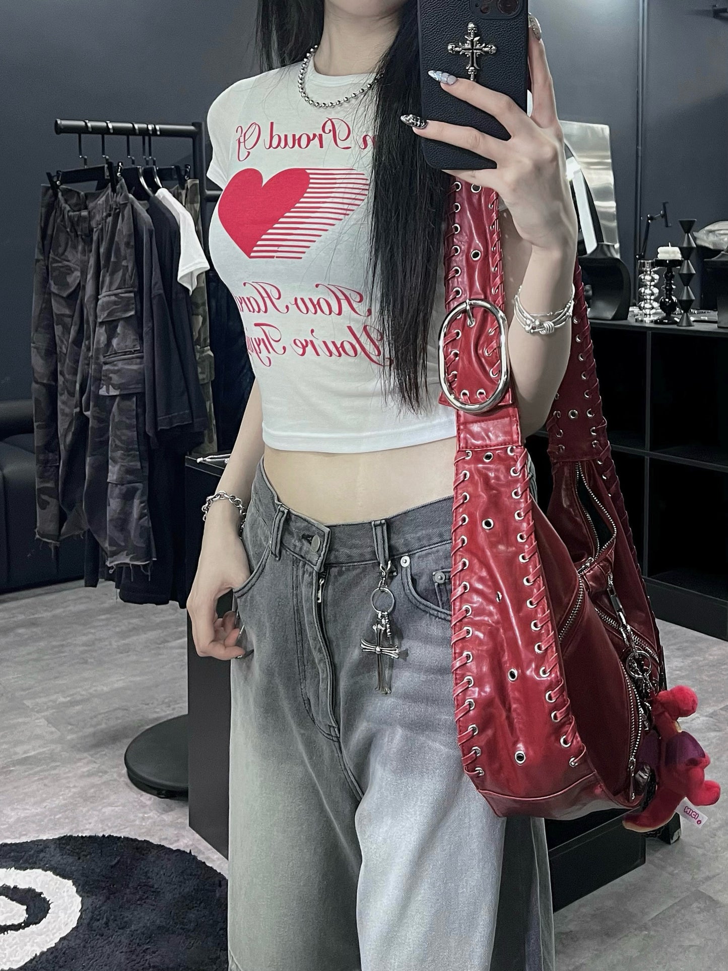 Heart shaker tee