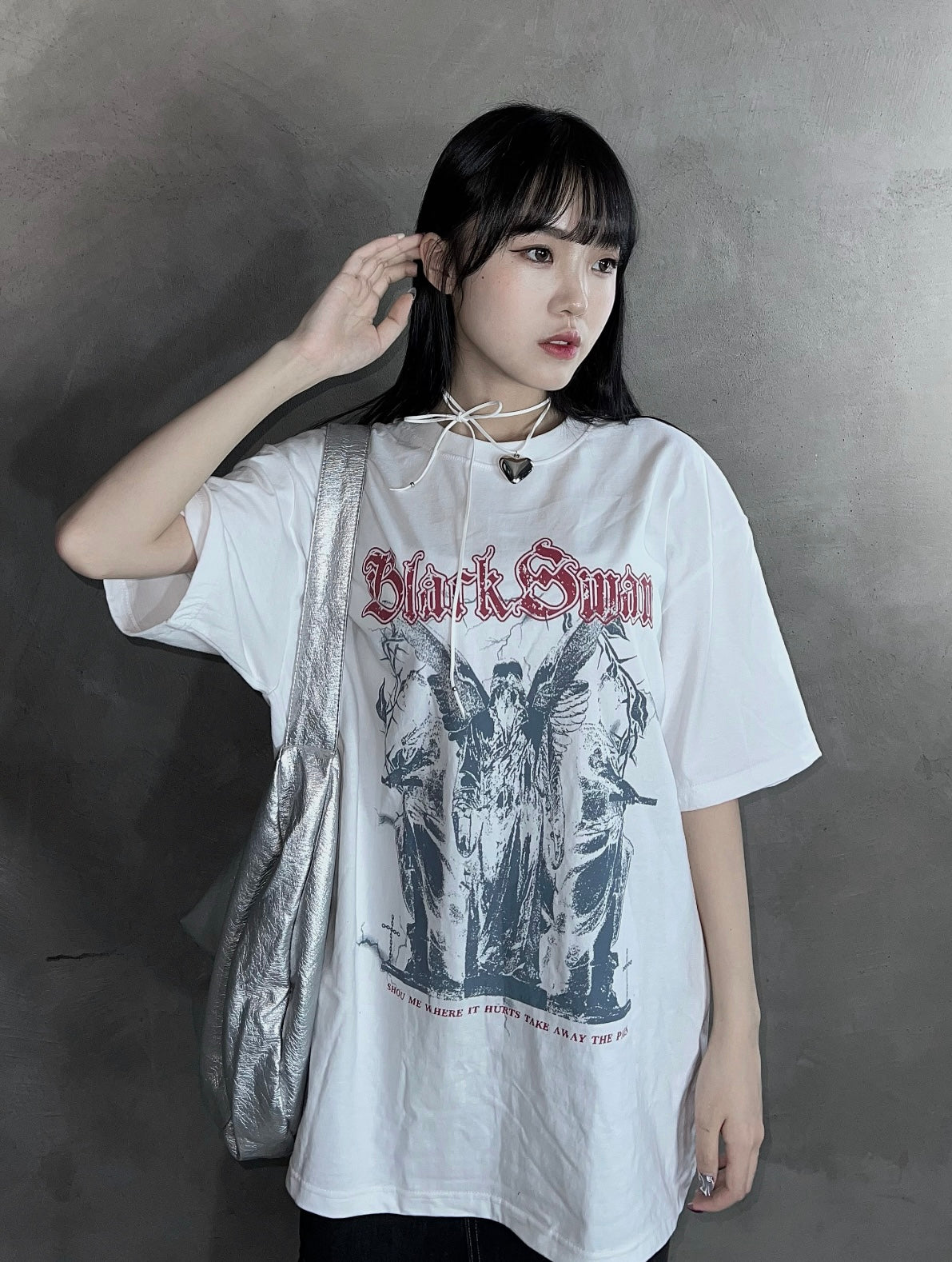 Grave print tee