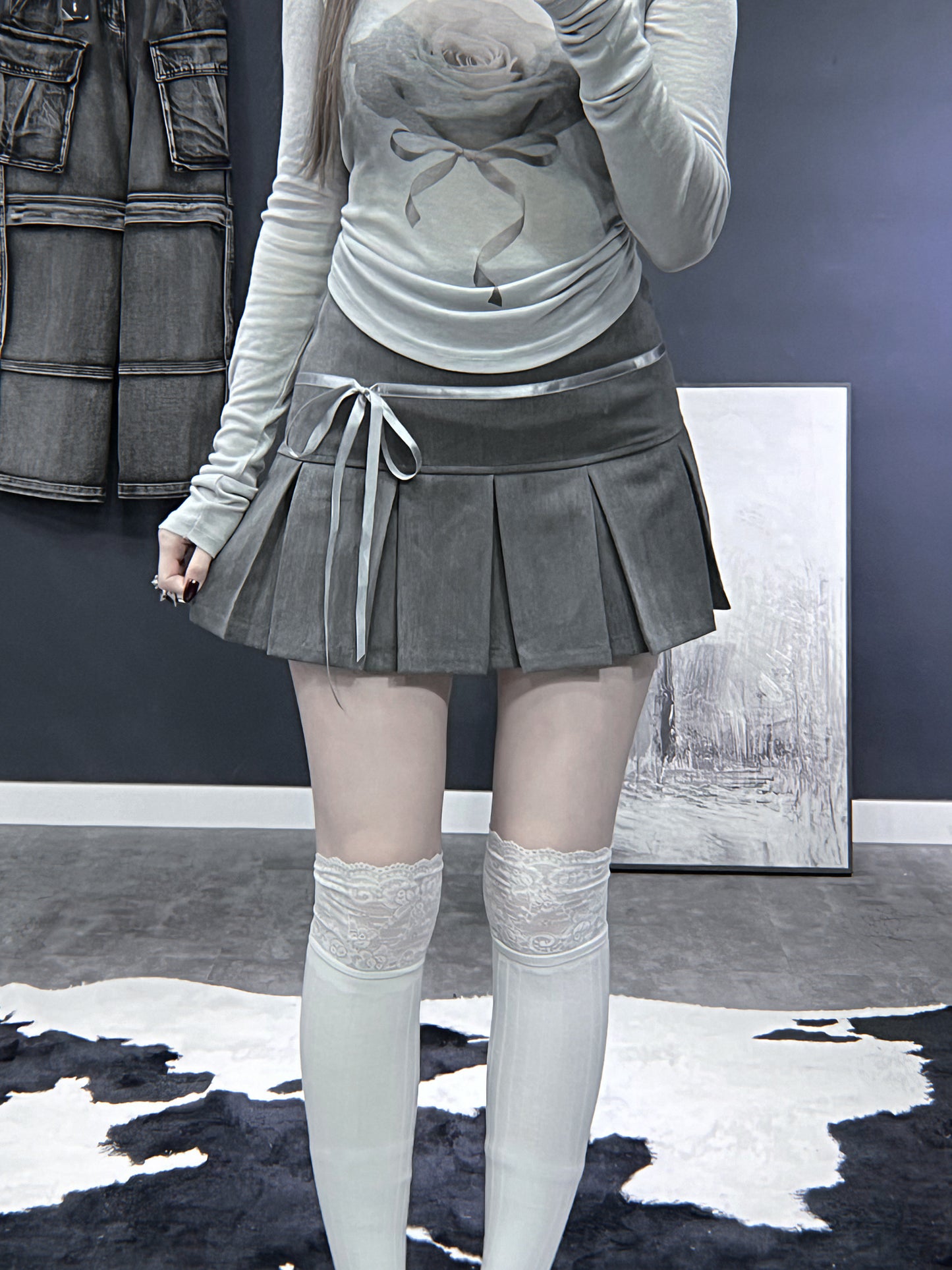 Satin ribbon pleated skirt