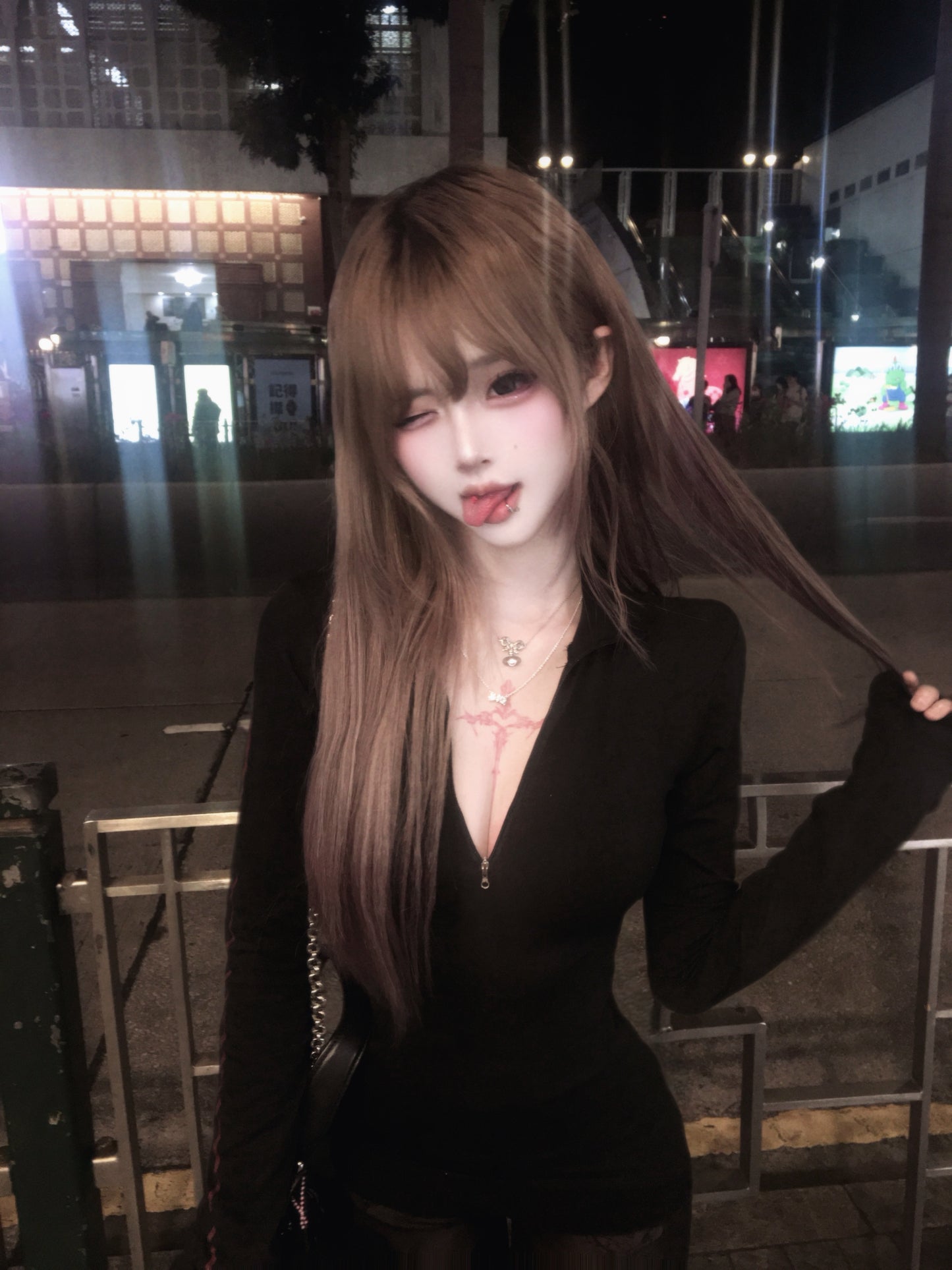 ‘BABE’ zip up top