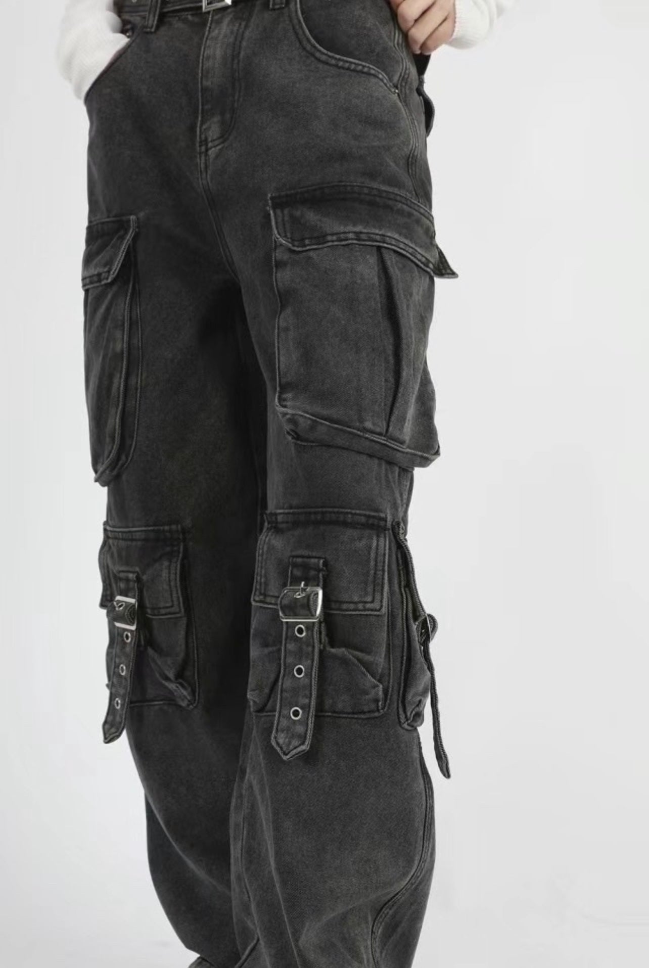 [unisex] Buckle pockets jeans with belt
