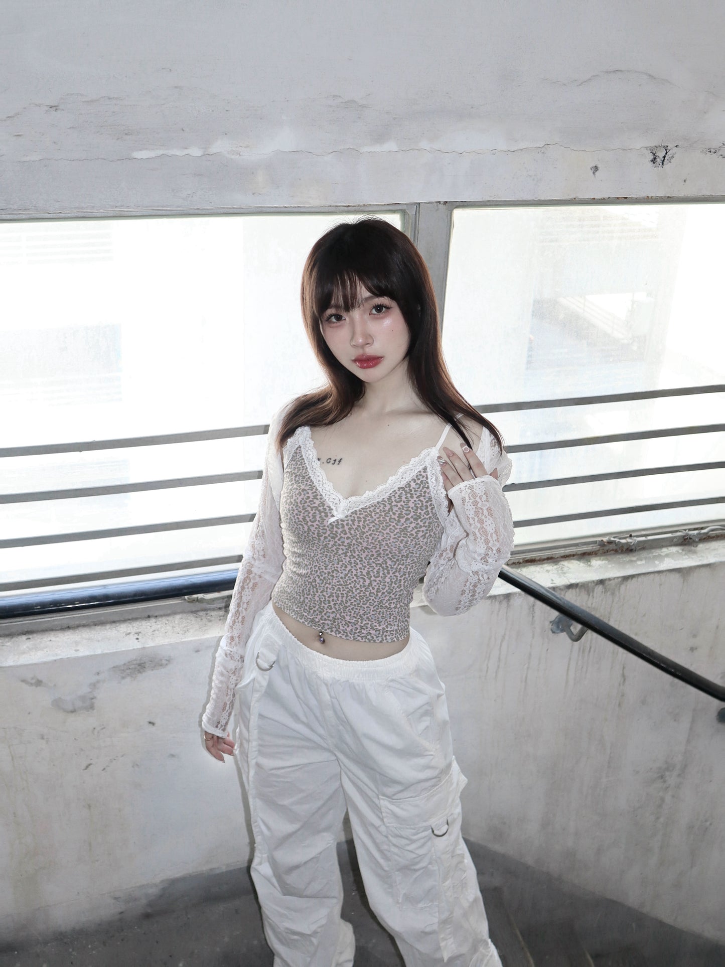 Must have lace outer