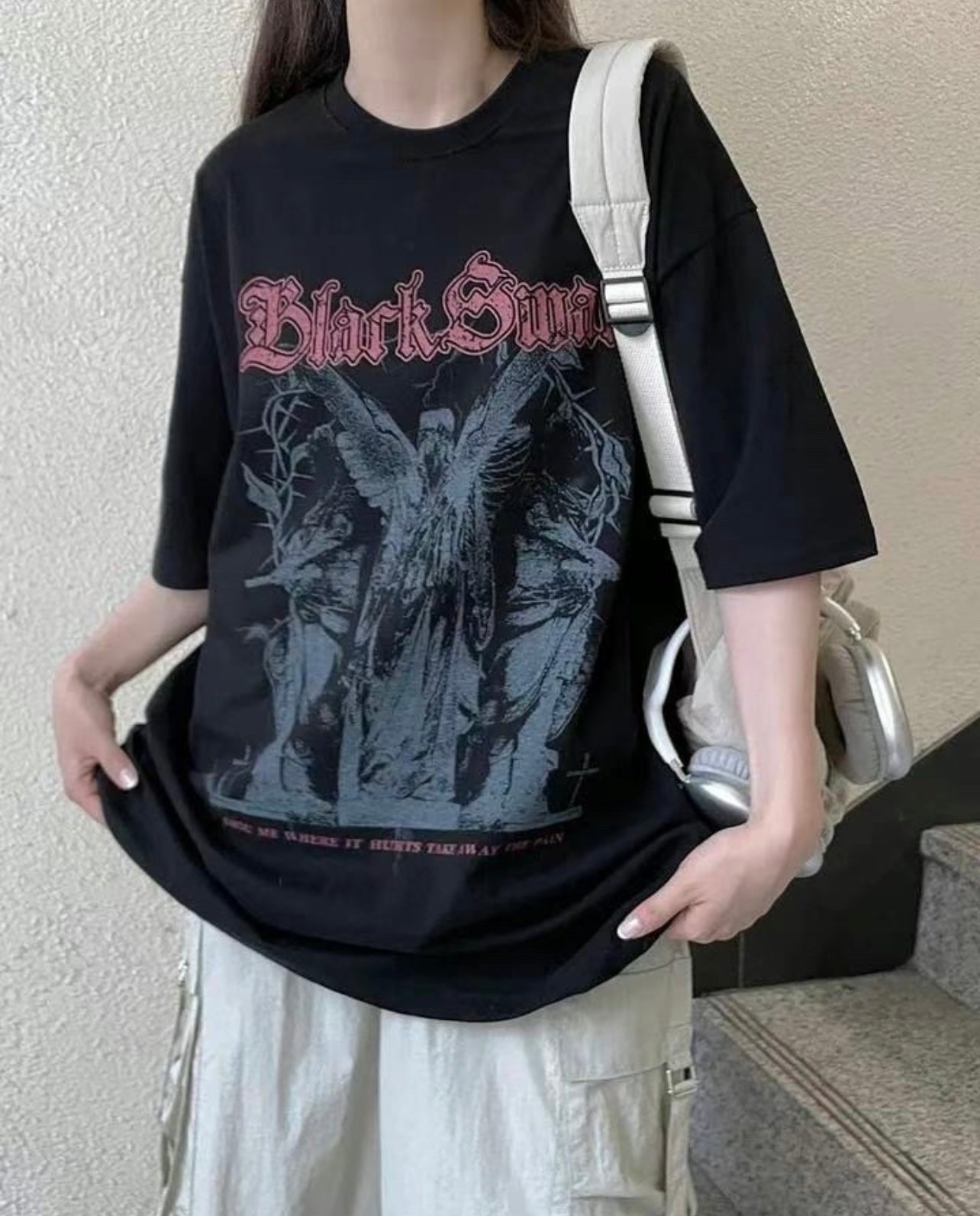 Grave print tee