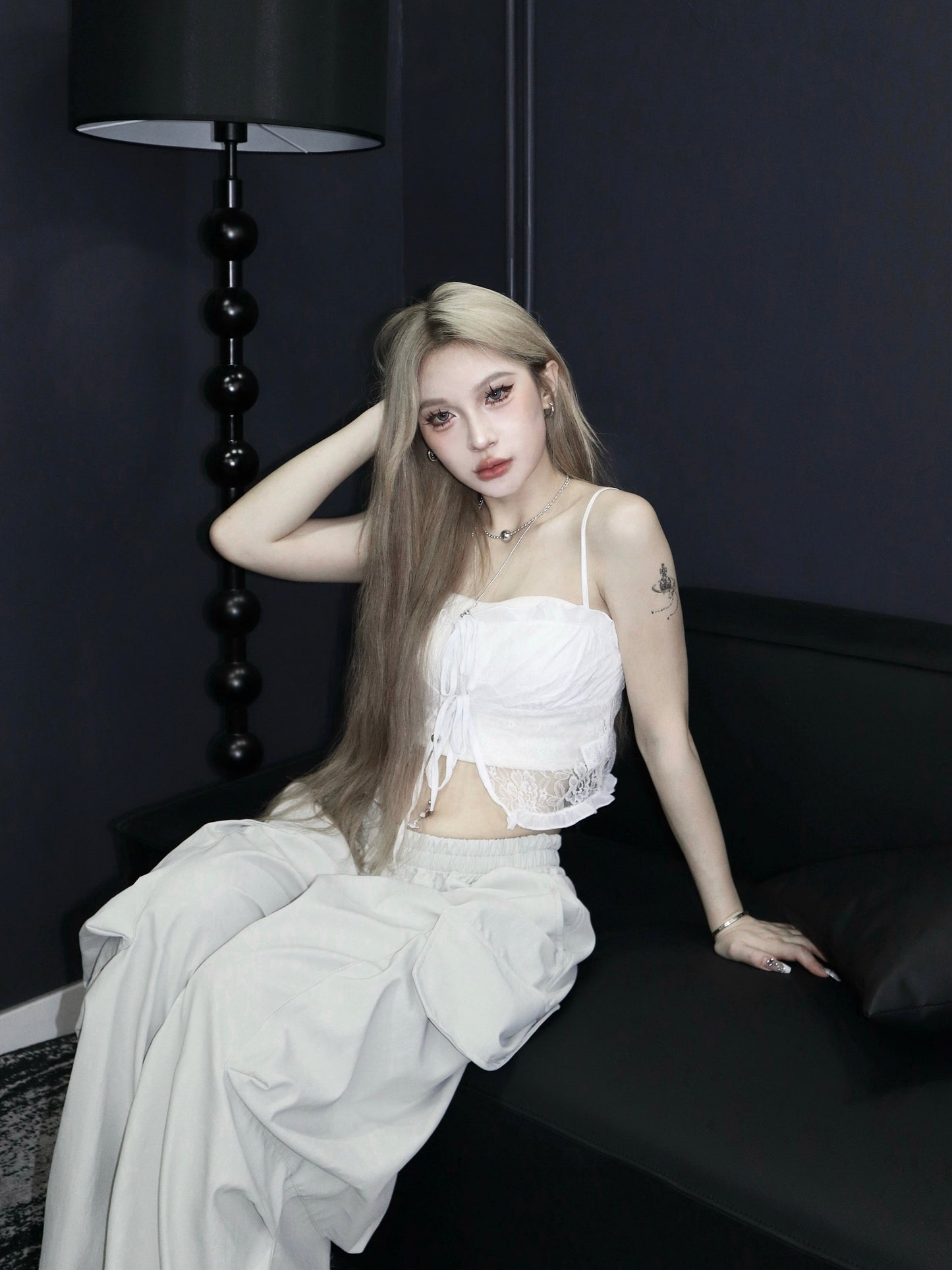 Ribbon lace fungus side tank top