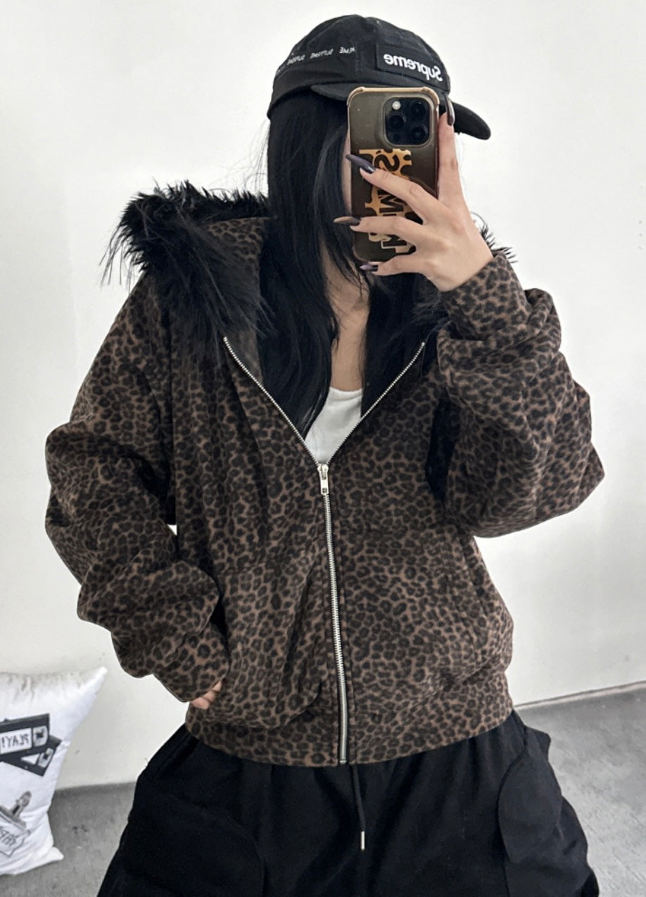 ‘AH AH’ leopard fur hoodie zip up