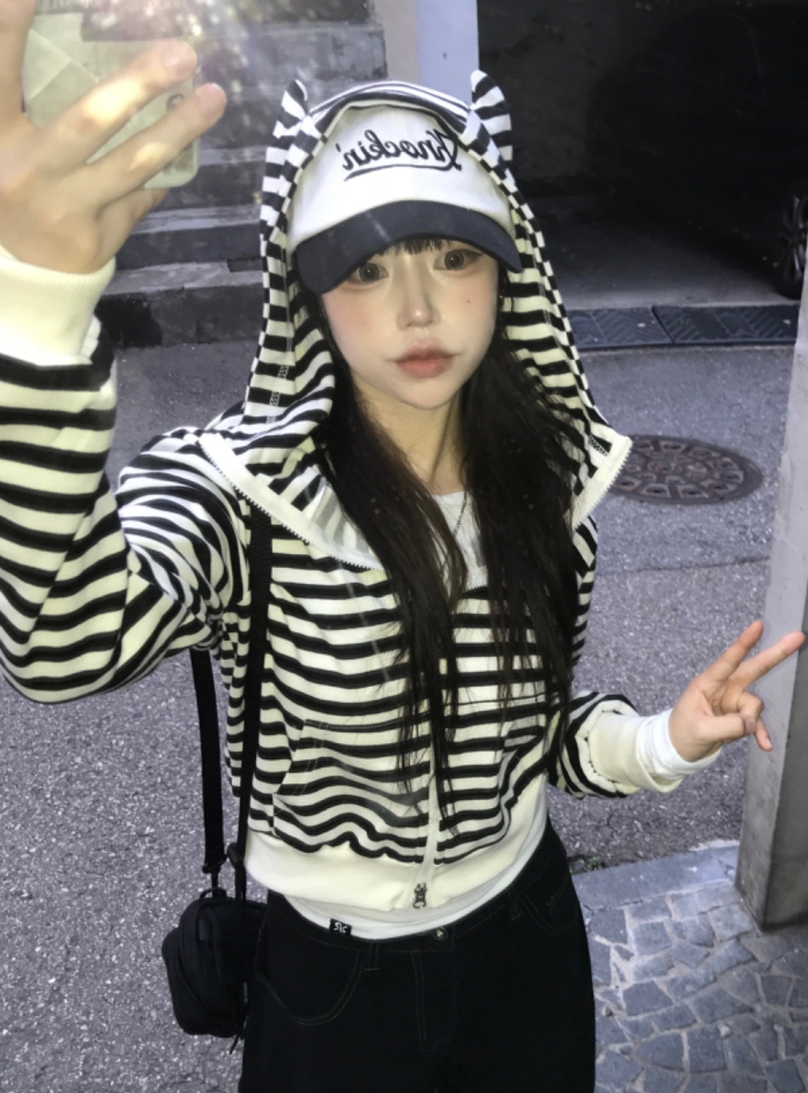 Cat ear stripe crop hoodie