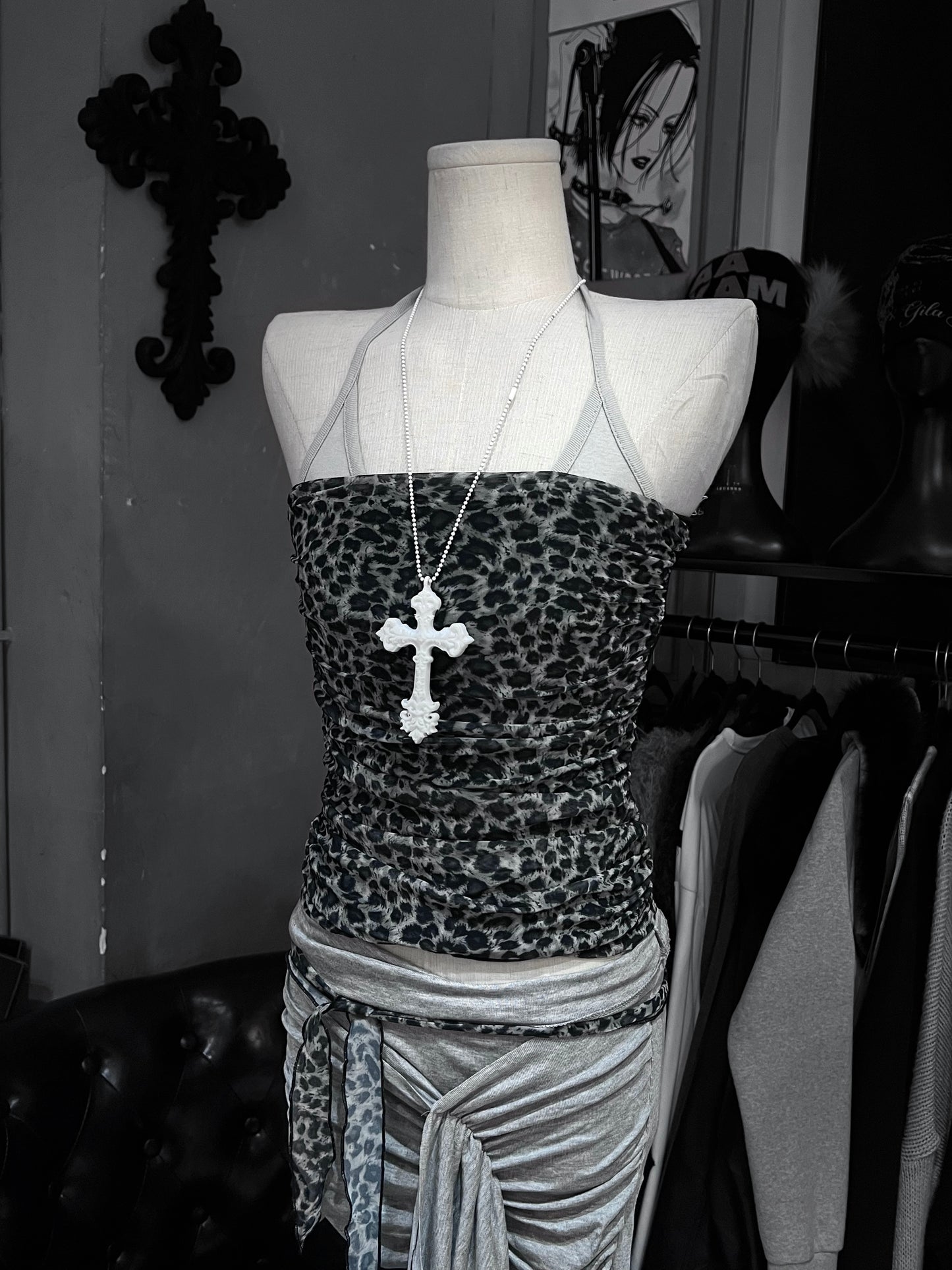 ‘What u think’ cami top