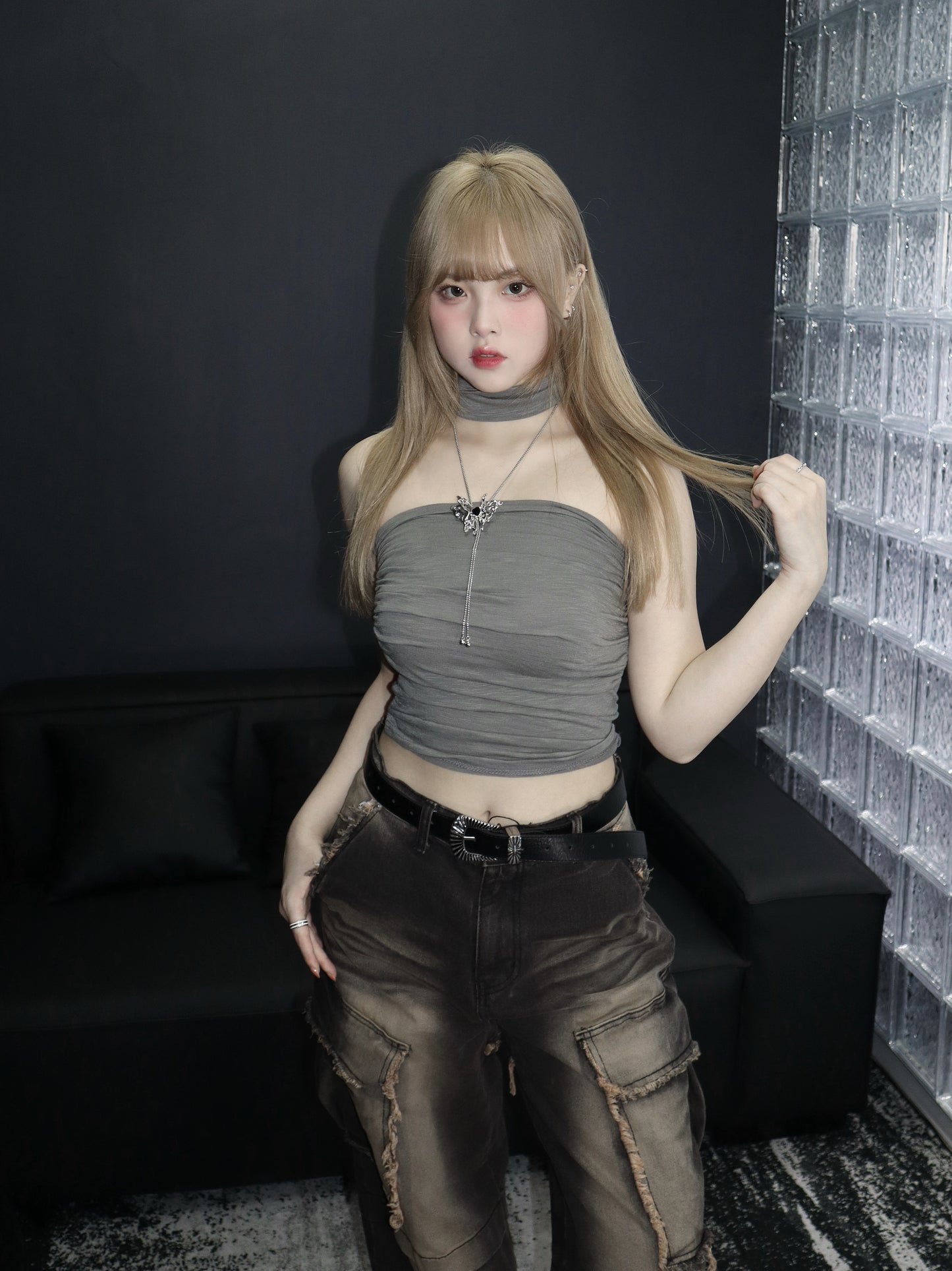 Crease tube top with muffler