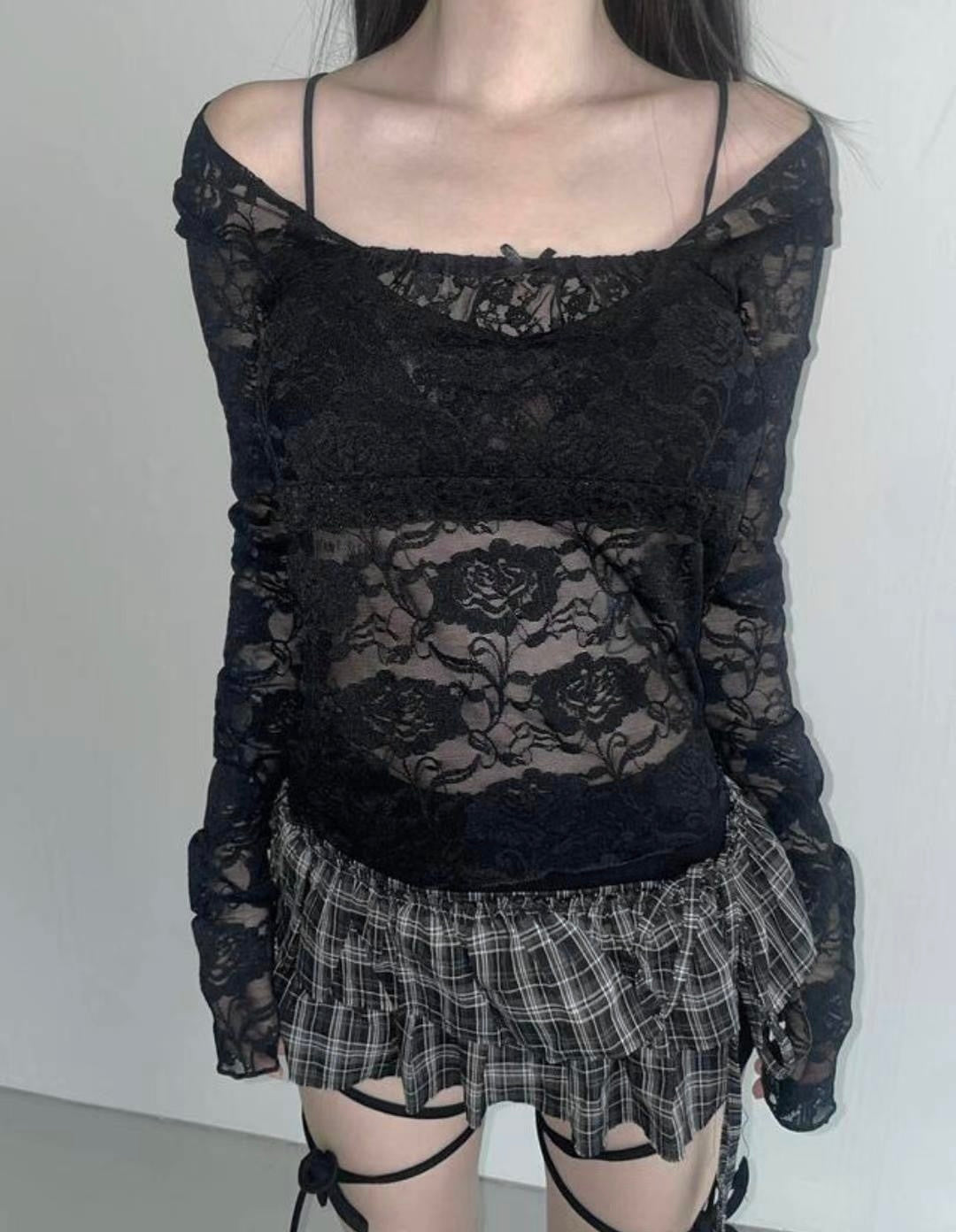 Grace lace top