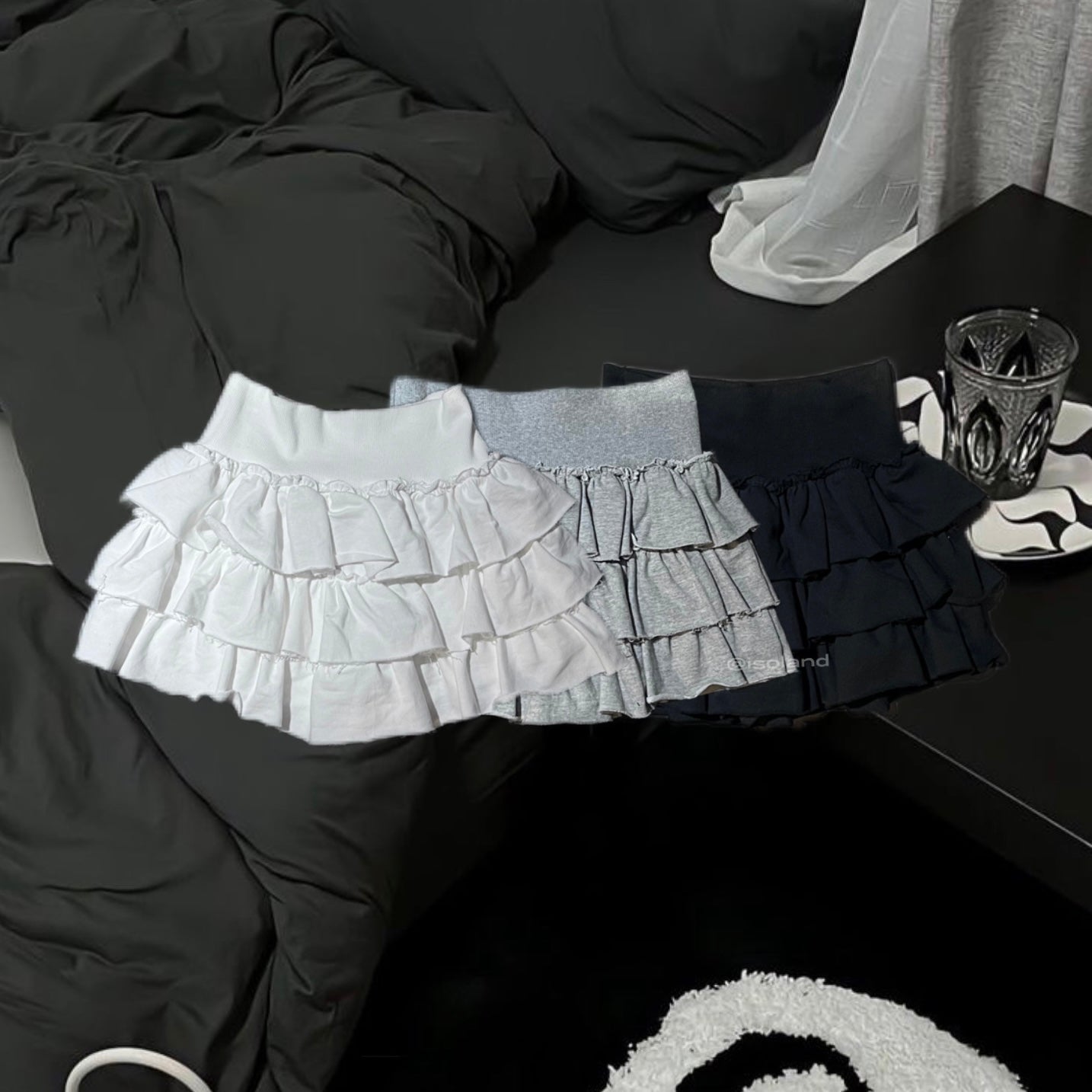 ‘CRUSH’ lace cake sk