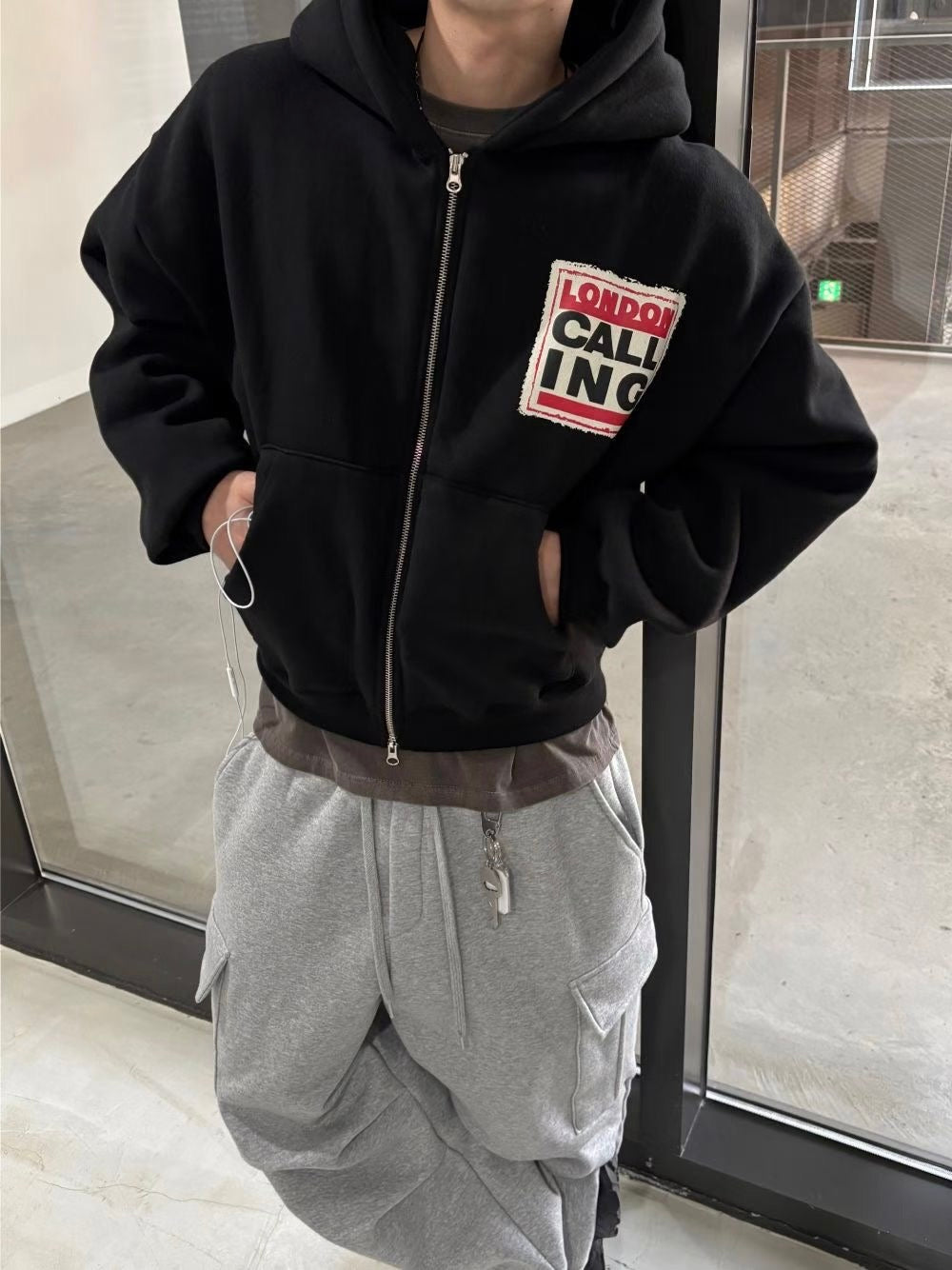 ‘London calling’ hoodie zip up