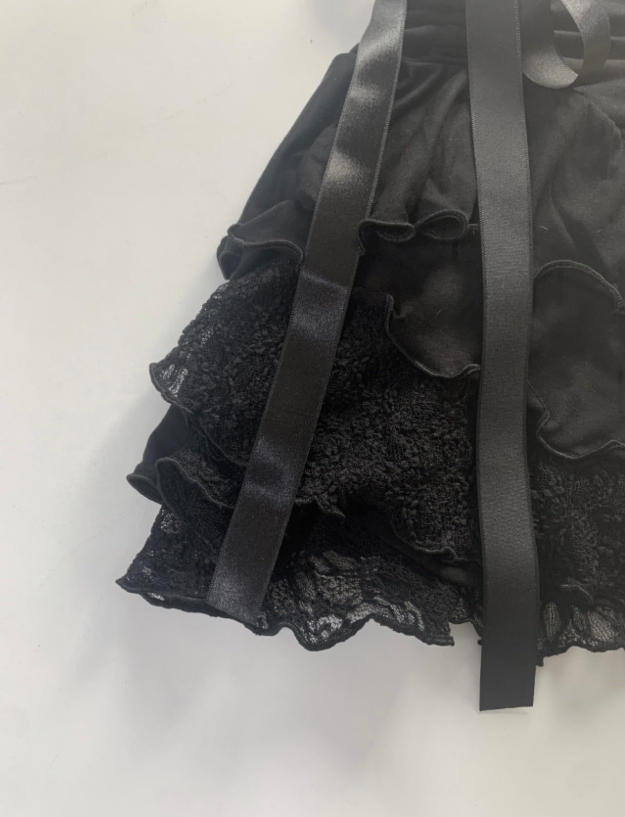 Angel ribbon lace cake skirt