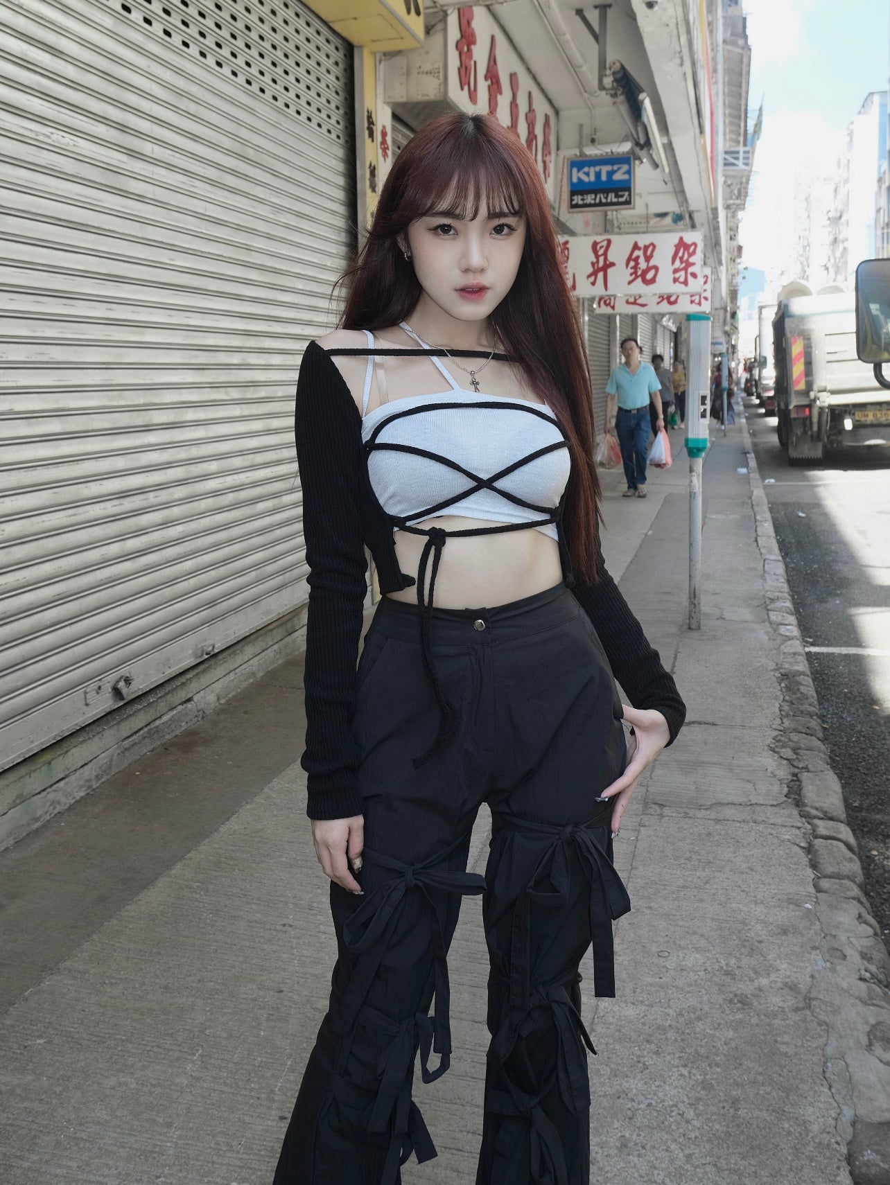 Anna cross tie top