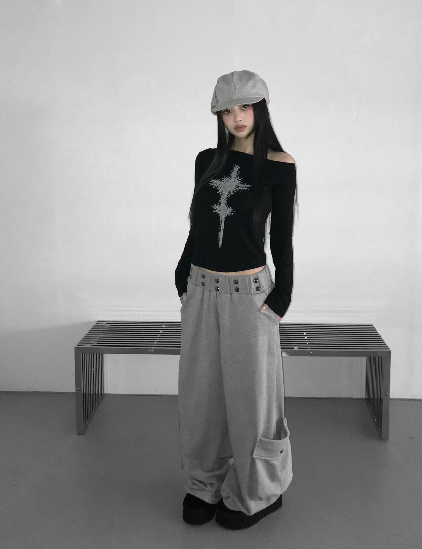 ‘Dracula’ one shoulder top