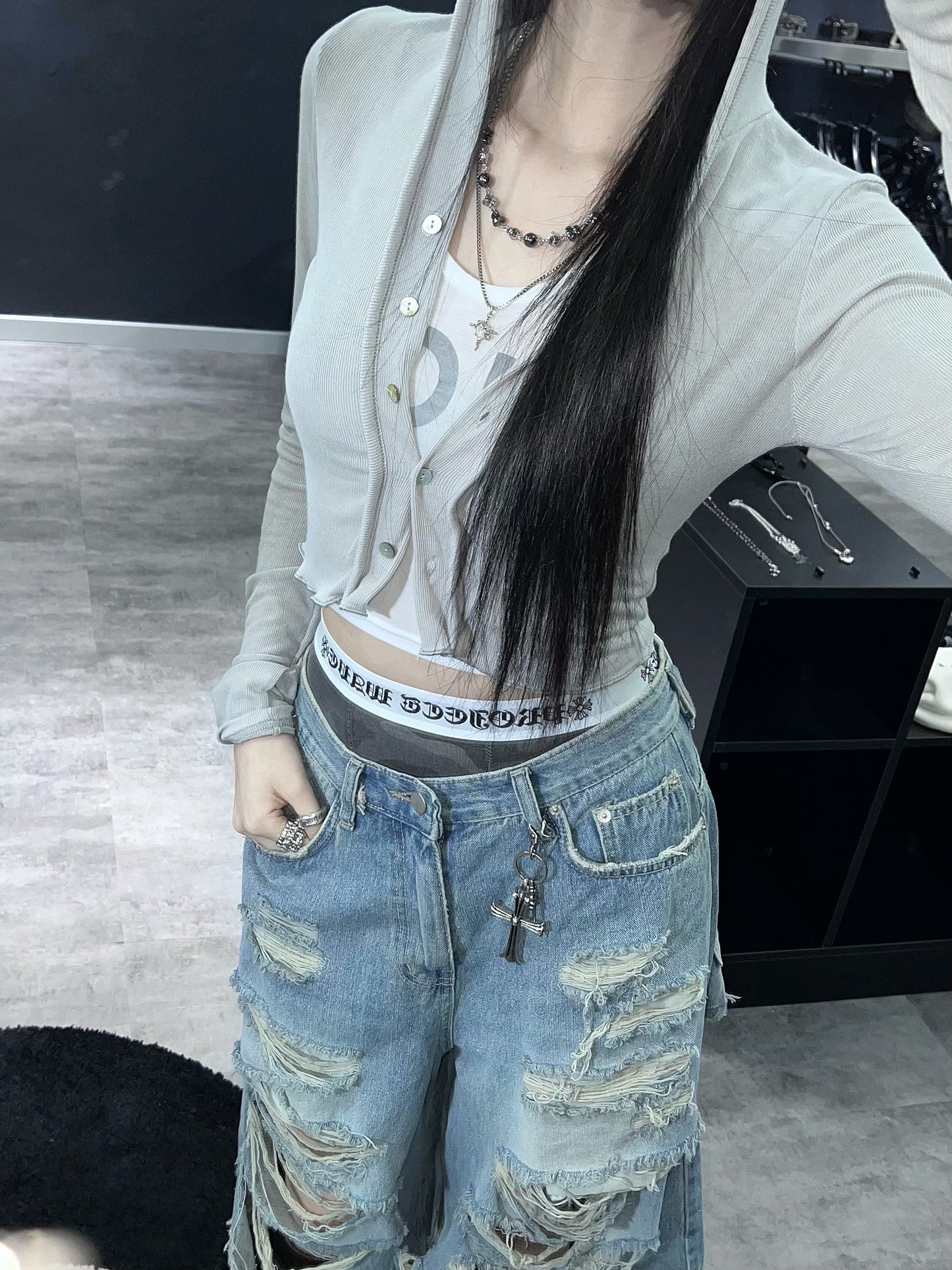 貝殼光澤鈕扣連帽外套