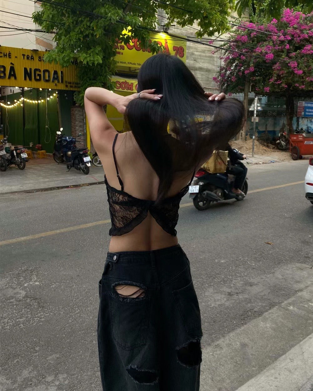 Ribbon lace fungus side tank top