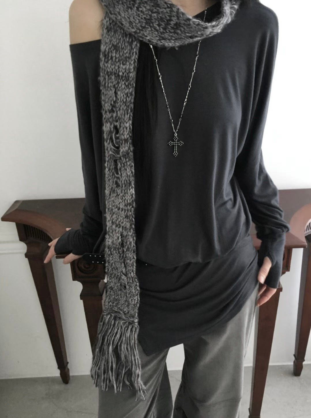 Melange knit mini scarf