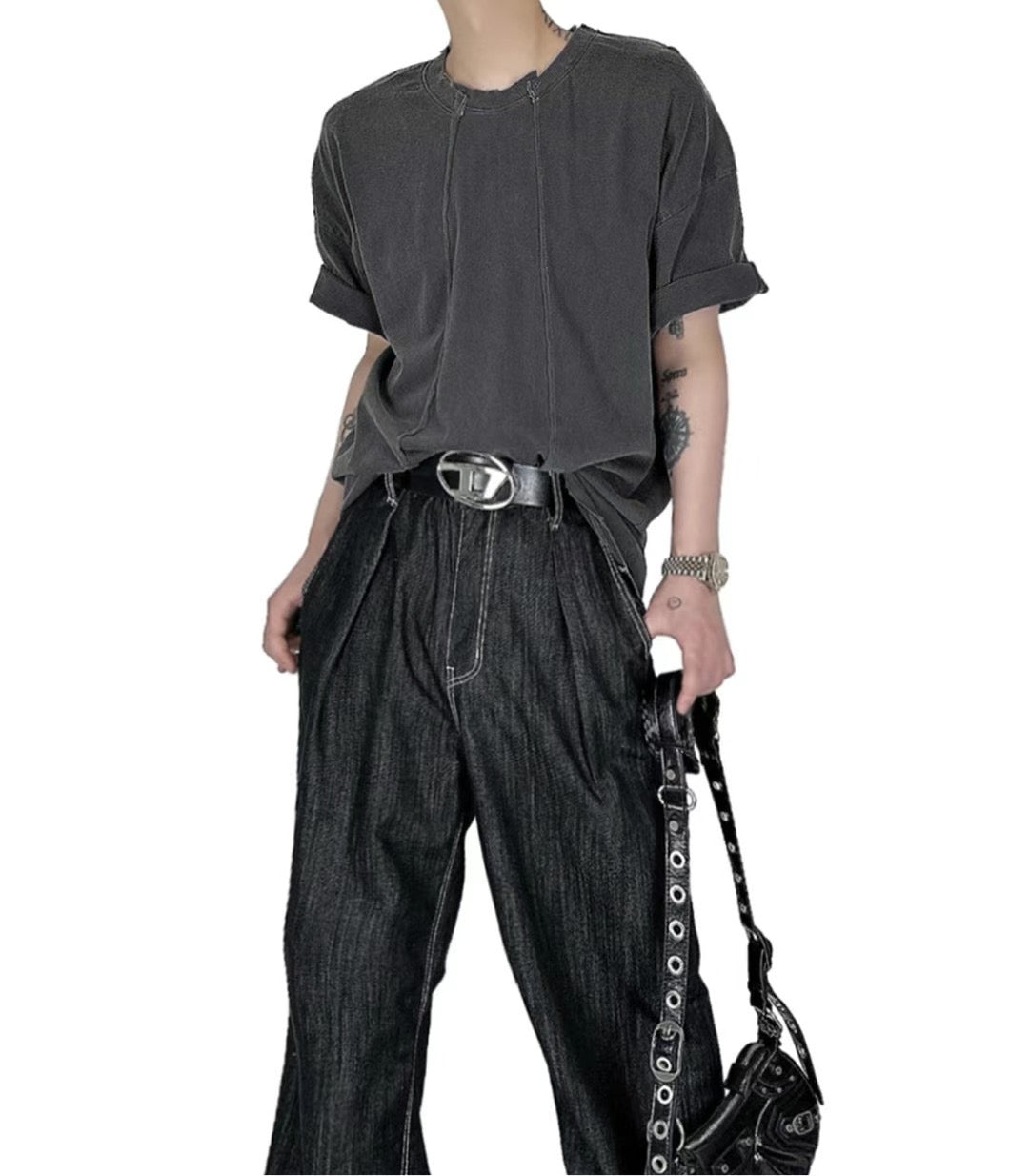 ‘LOV3’ Tee
