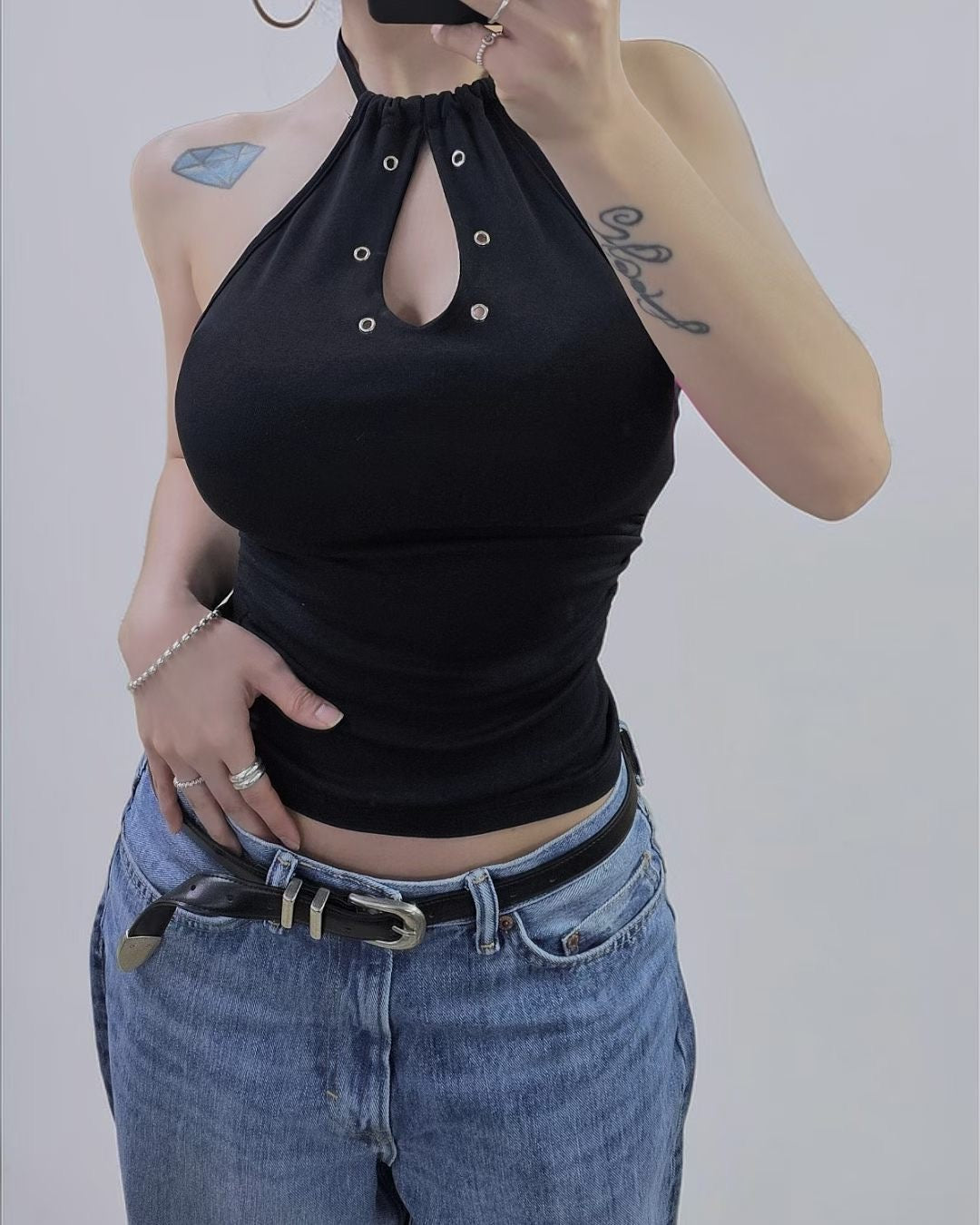 ‘Rolling back’ 2way tank top