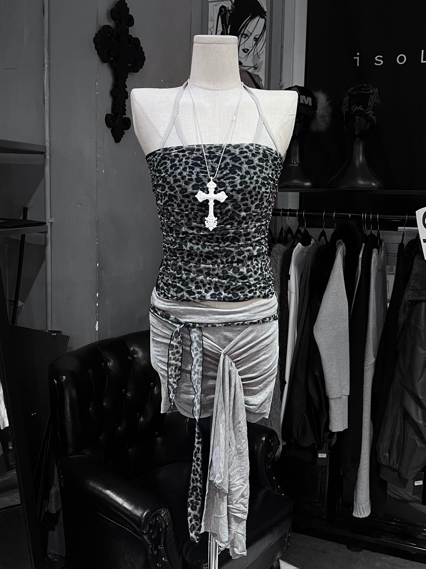 ‘What u think’ cami top