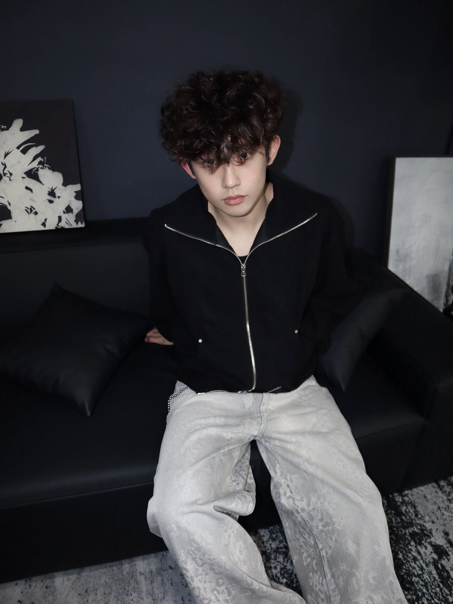 [SEVENTEEN S.COUPS同款]
簡潔線條感外套